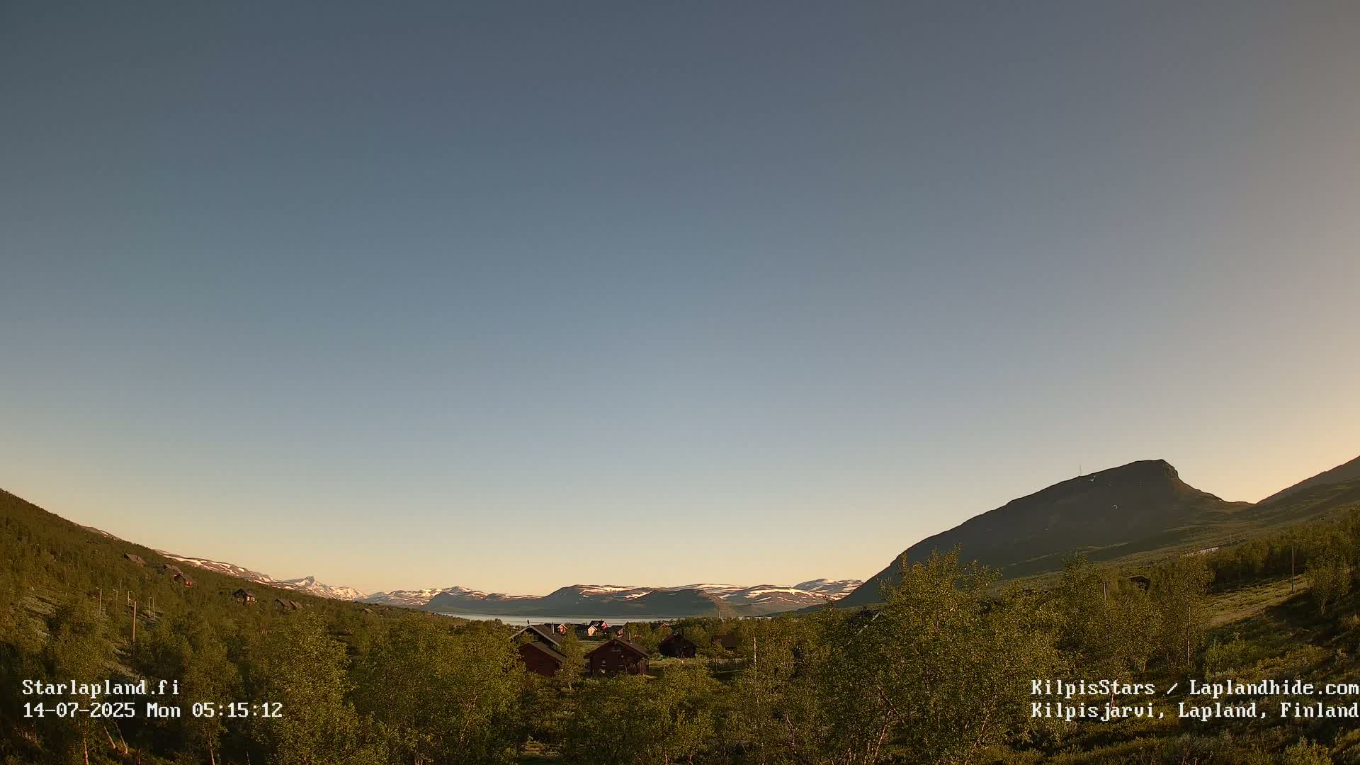 Kilpisjarvi Village , Northern Lights/Aurora Borealis Live Cam - Kilpisjärvi, Enontekiö, Lapland, Finland