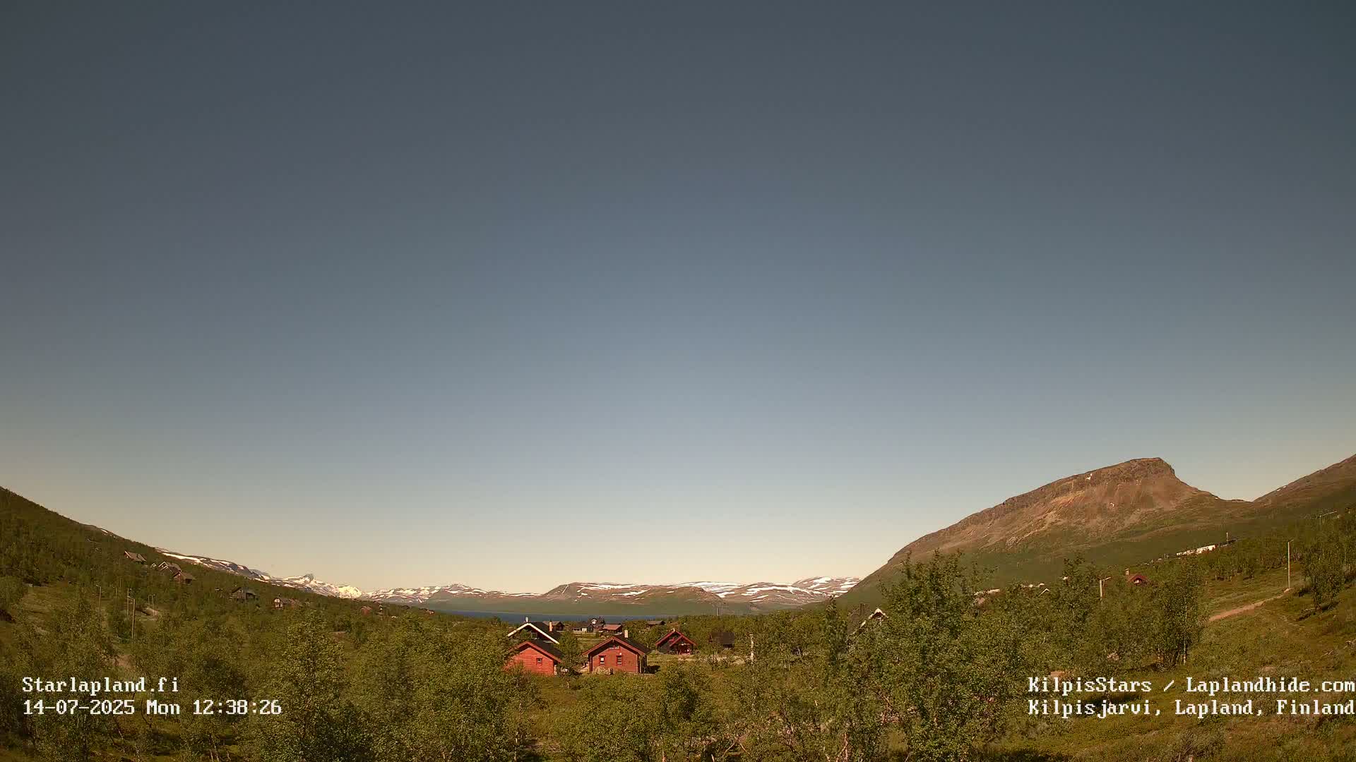 Kilpisjarvi Village , Northern Lights/Aurora Borealis Live Cam - Kilpisjärvi, Enontekiö, Lapland, Finland