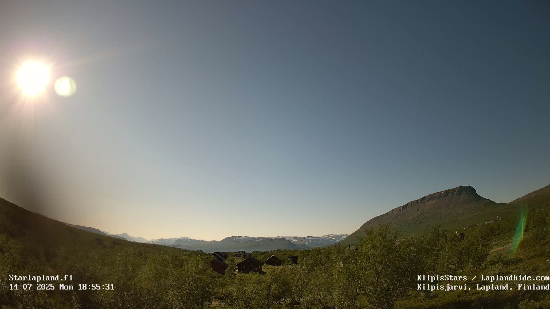 Kilpisjarvi Village , Northern Lights/Aurora Borealis Live Cam - Kilpisjärvi, Enontekiö, Lapland, Finland