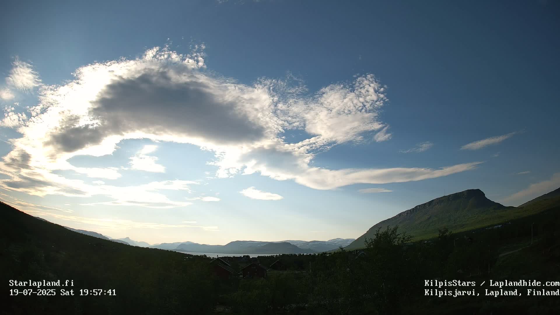 Kilpisjarvi Village , Northern Lights/Aurora Borealis Live Cam - Kilpisjärvi, Enontekiö, Lapland, Finland