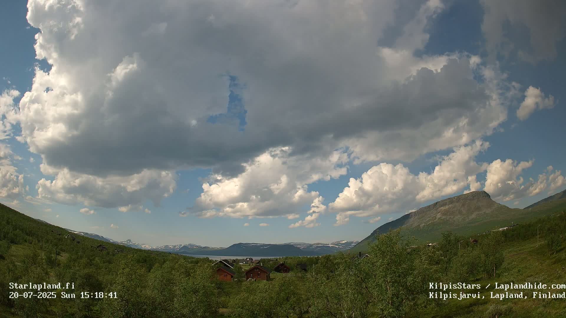 Kilpisjarvi Village , Northern Lights/Aurora Borealis Live Cam - Kilpisjärvi, Enontekiö, Lapland, Finland