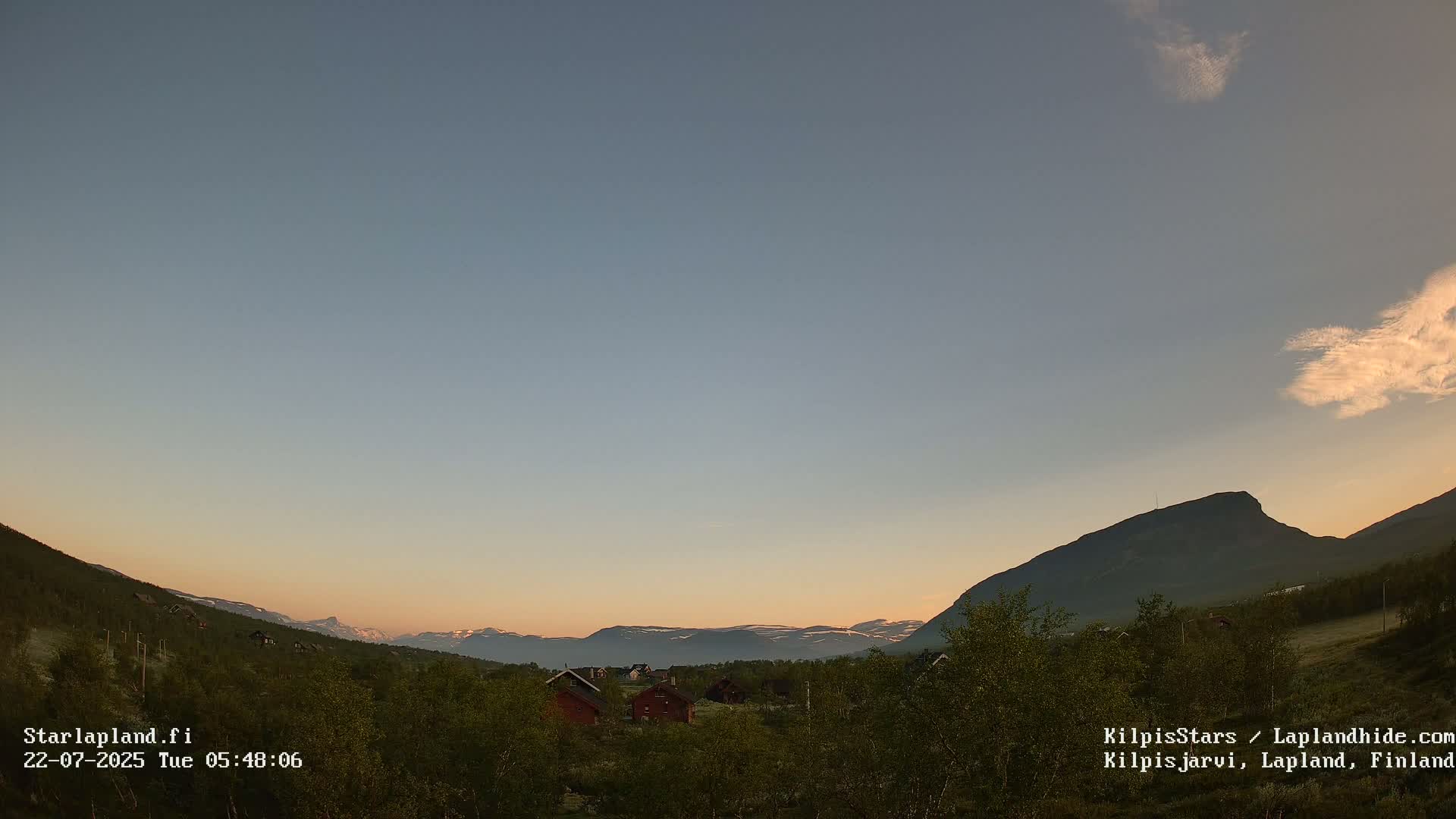 Kilpisjarvi Village , Northern Lights/Aurora Borealis Live Cam - Kilpisjärvi, Enontekiö, Lapland, Finland