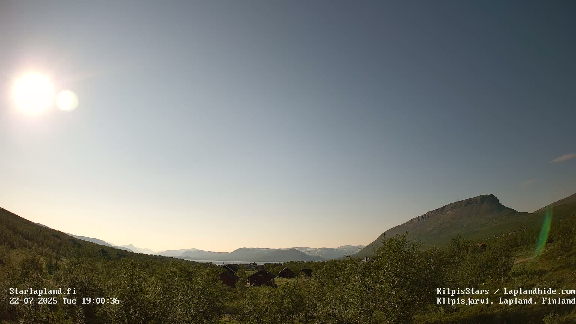 Kilpisjarvi Village , Northern Lights/Aurora Borealis Live Cam - Kilpisjärvi, Enontekiö, Lapland, Finland