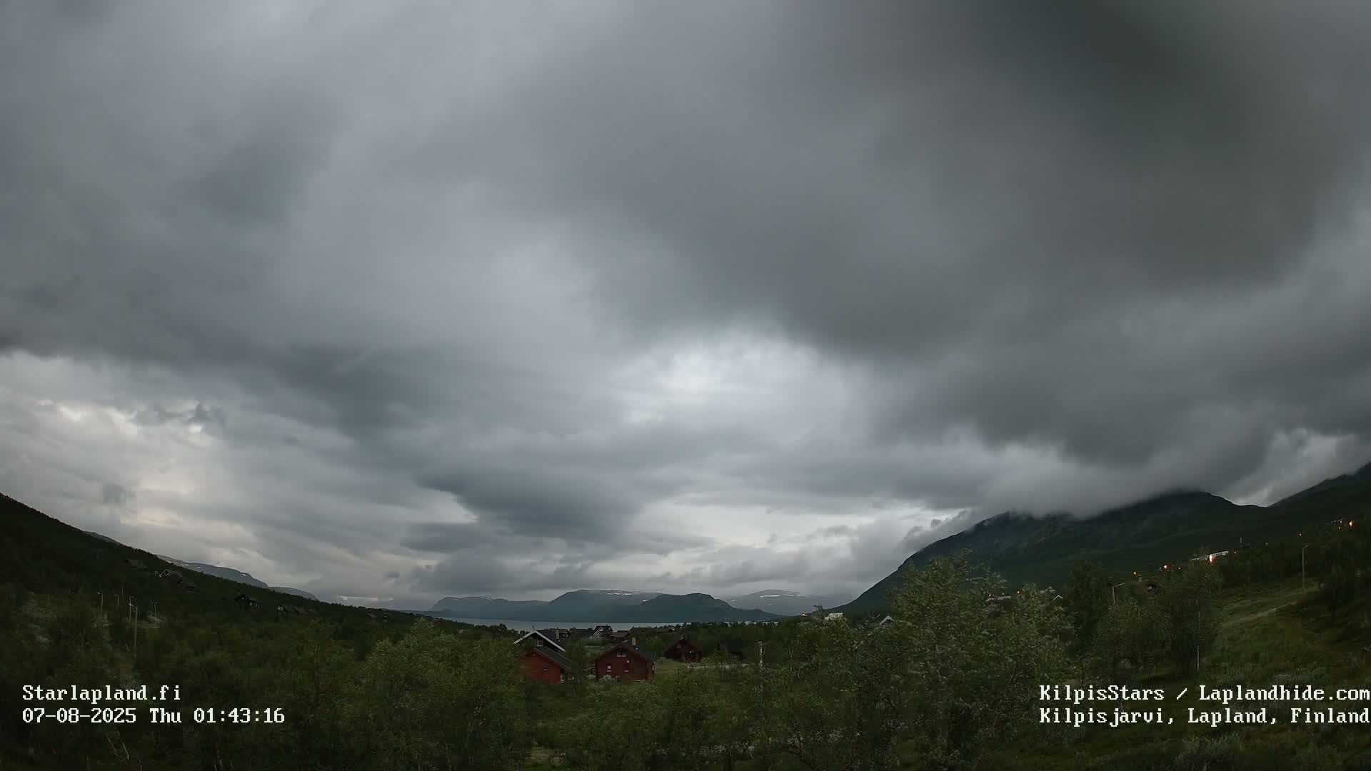 Kilpisjarvi Village , Northern Lights/Aurora Borealis Live Cam - Kilpisjärvi, Enontekiö, Lapland, Finland