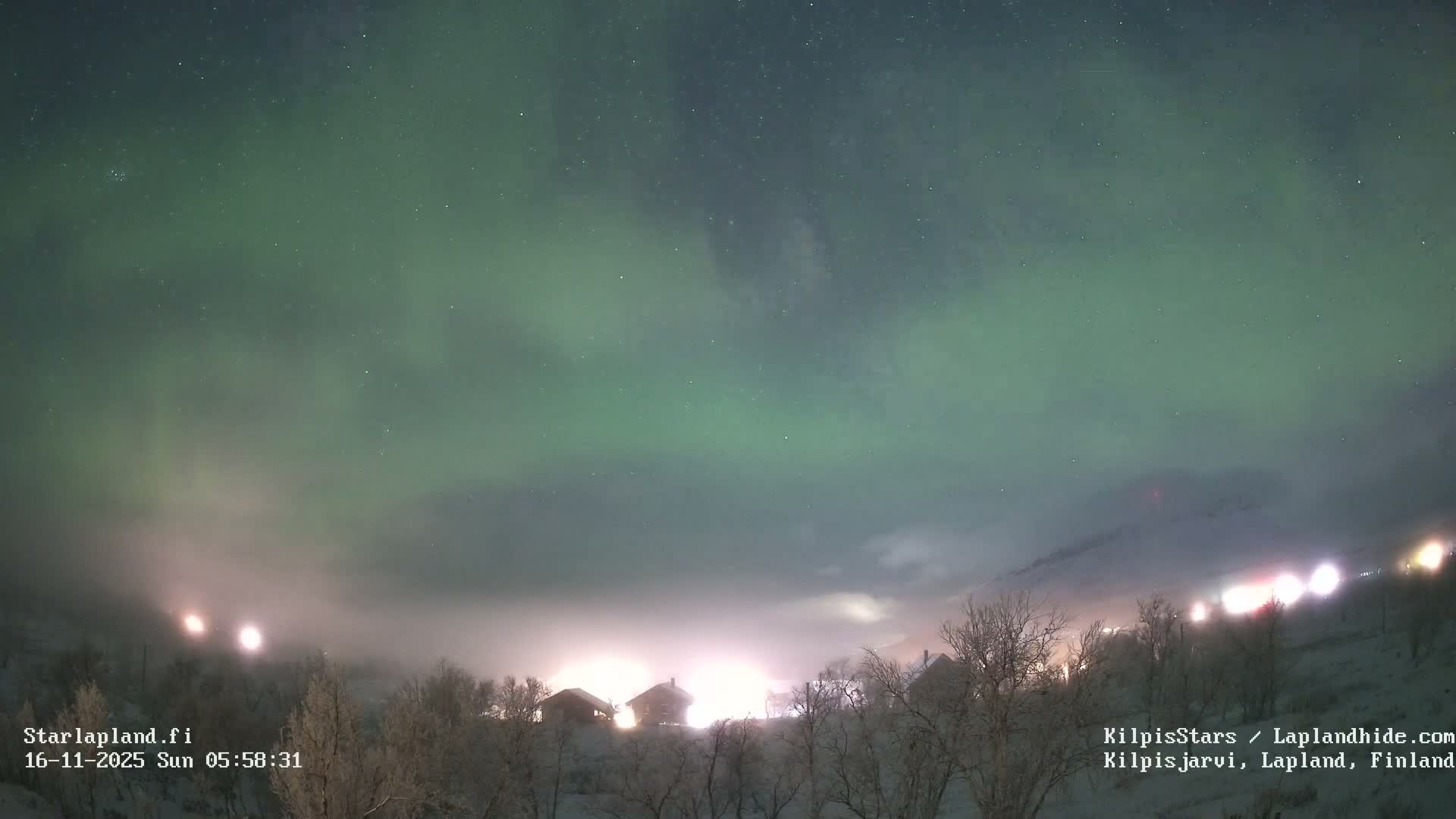 Kilpisjarvi Village , Northern Lights/Aurora Borealis Live Cam - Kilpisjärvi, Enontekiö, Lapland, Finland