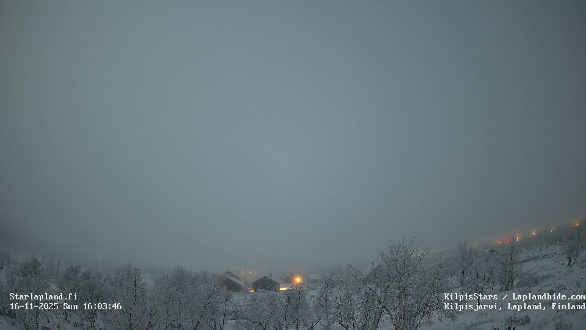 Kilpisjarvi Village , Northern Lights/Aurora Borealis Live Cam - Kilpisjärvi, Enontekiö, Lapland, Finland