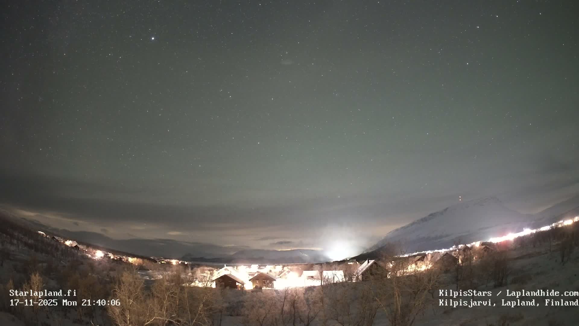 Kilpisjarvi Village , Northern Lights/Aurora Borealis Live Cam - Kilpisjärvi, Enontekiö, Lapland, Finland