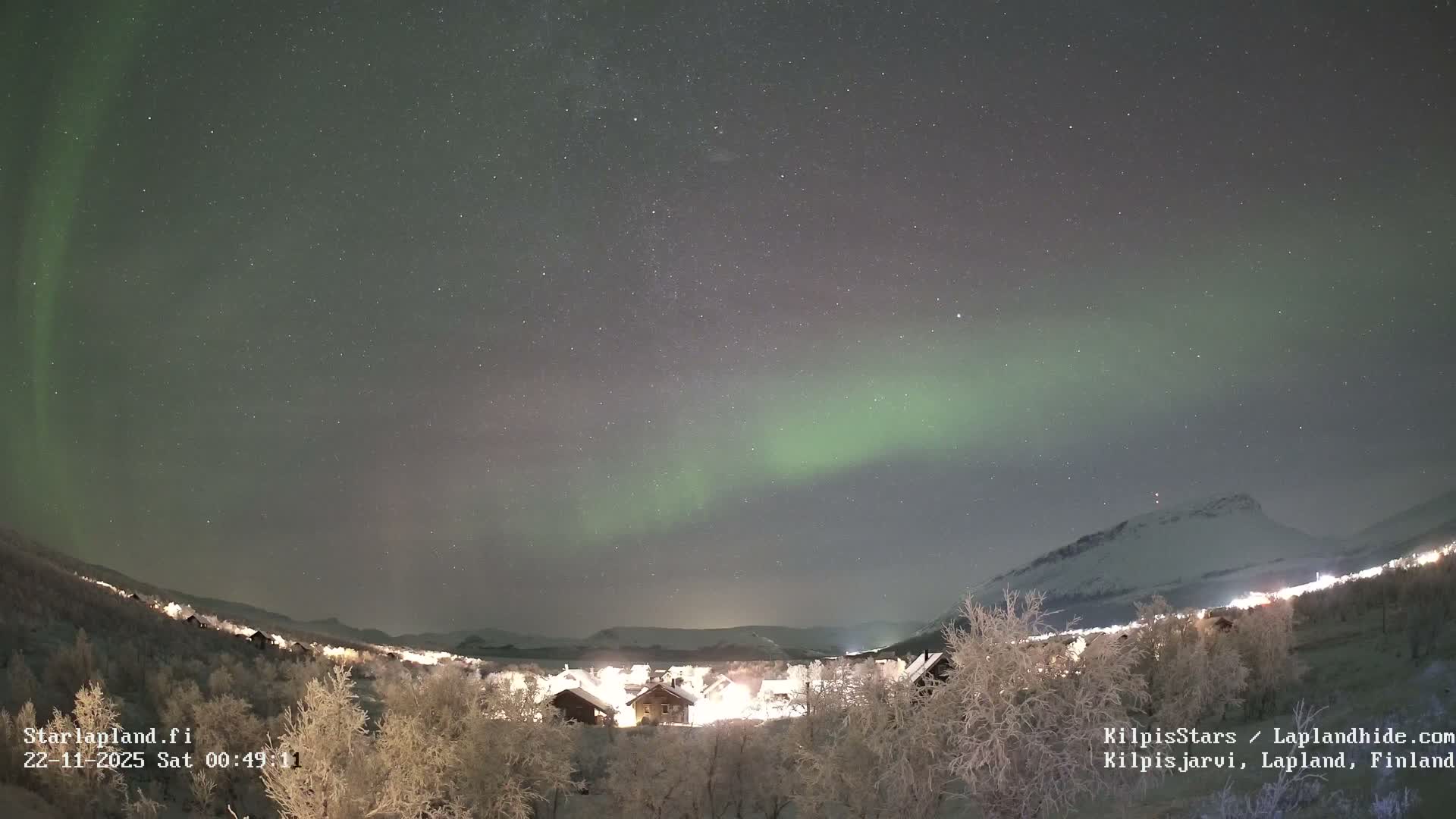 Kilpisjarvi Village , Northern Lights/Aurora Borealis Live Cam - Kilpisjärvi, Enontekiö, Lapland, Finland
