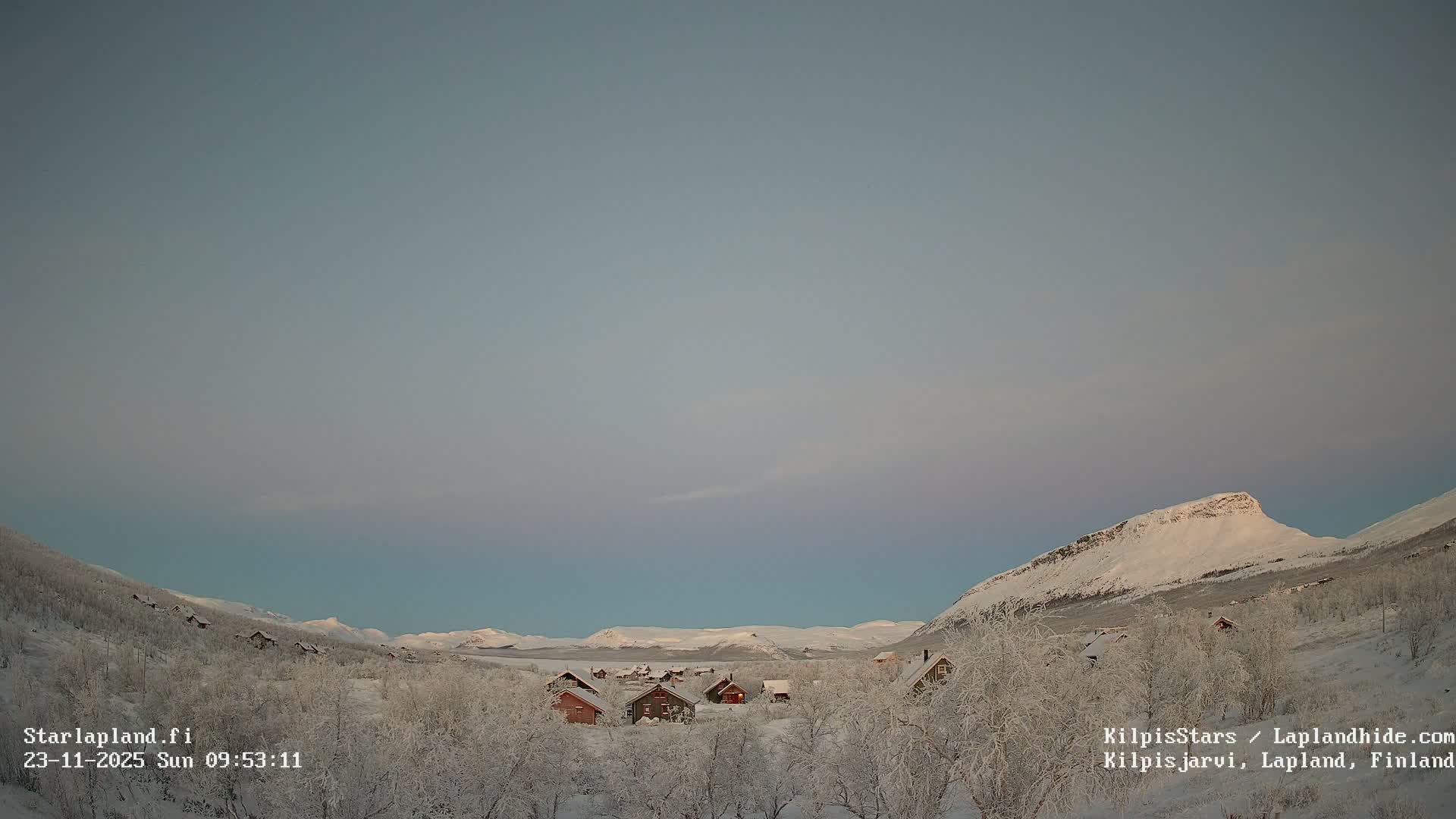 Kilpisjarvi Village , Northern Lights/Aurora Borealis Live Cam - Kilpisjärvi, Enontekiö, Lapland, Finland