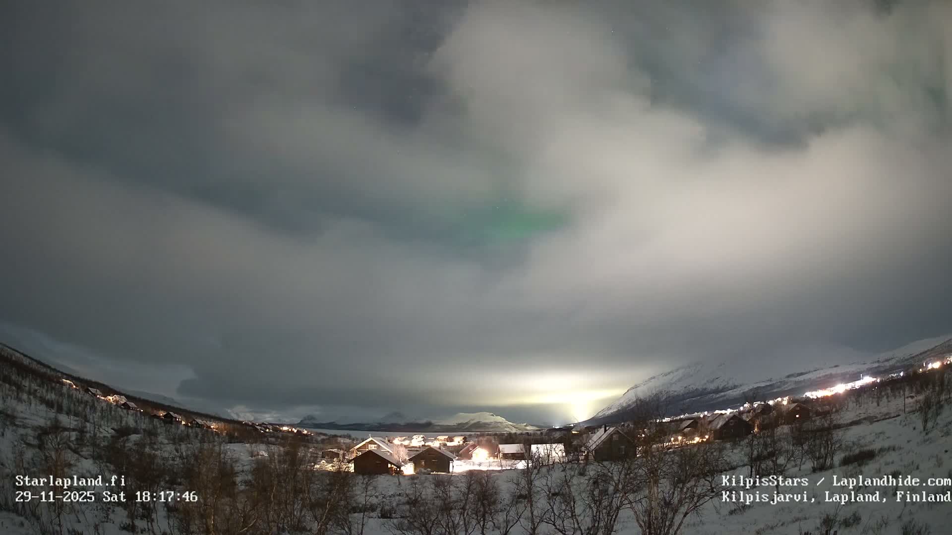 Kilpisjarvi Village , Northern Lights/Aurora Borealis Live Cam - Kilpisjärvi, Enontekiö, Lapland, Finland