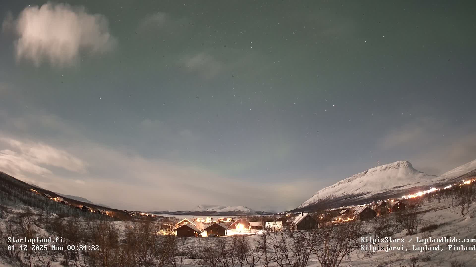 Kilpisjarvi Village , Northern Lights/Aurora Borealis Live Cam - Kilpisjärvi, Enontekiö, Lapland, Finland
