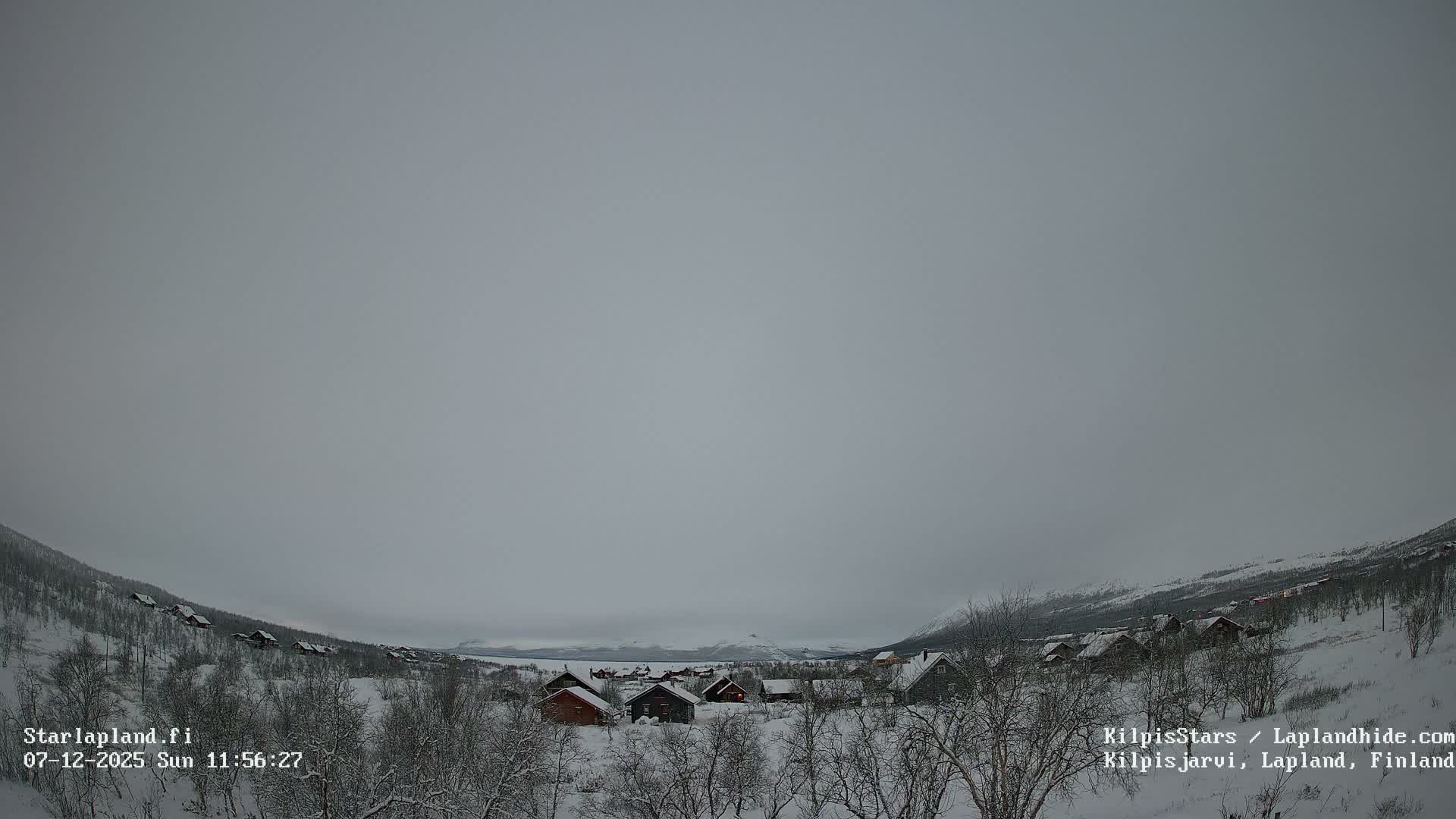 Kilpisjarvi Village , Northern Lights/Aurora Borealis Live Cam - Kilpisjärvi, Enontekiö, Lapland, Finland