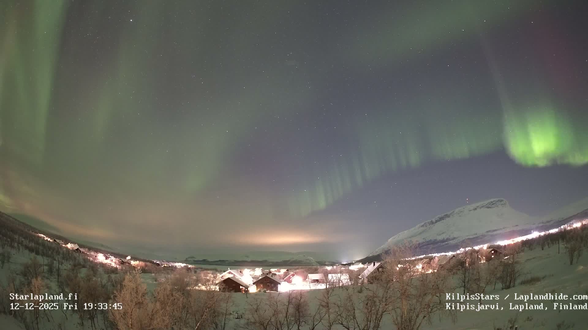 Kilpisjarvi Village , Northern Lights/Aurora Borealis Live Cam - Kilpisjärvi, Enontekiö, Lapland, Finland