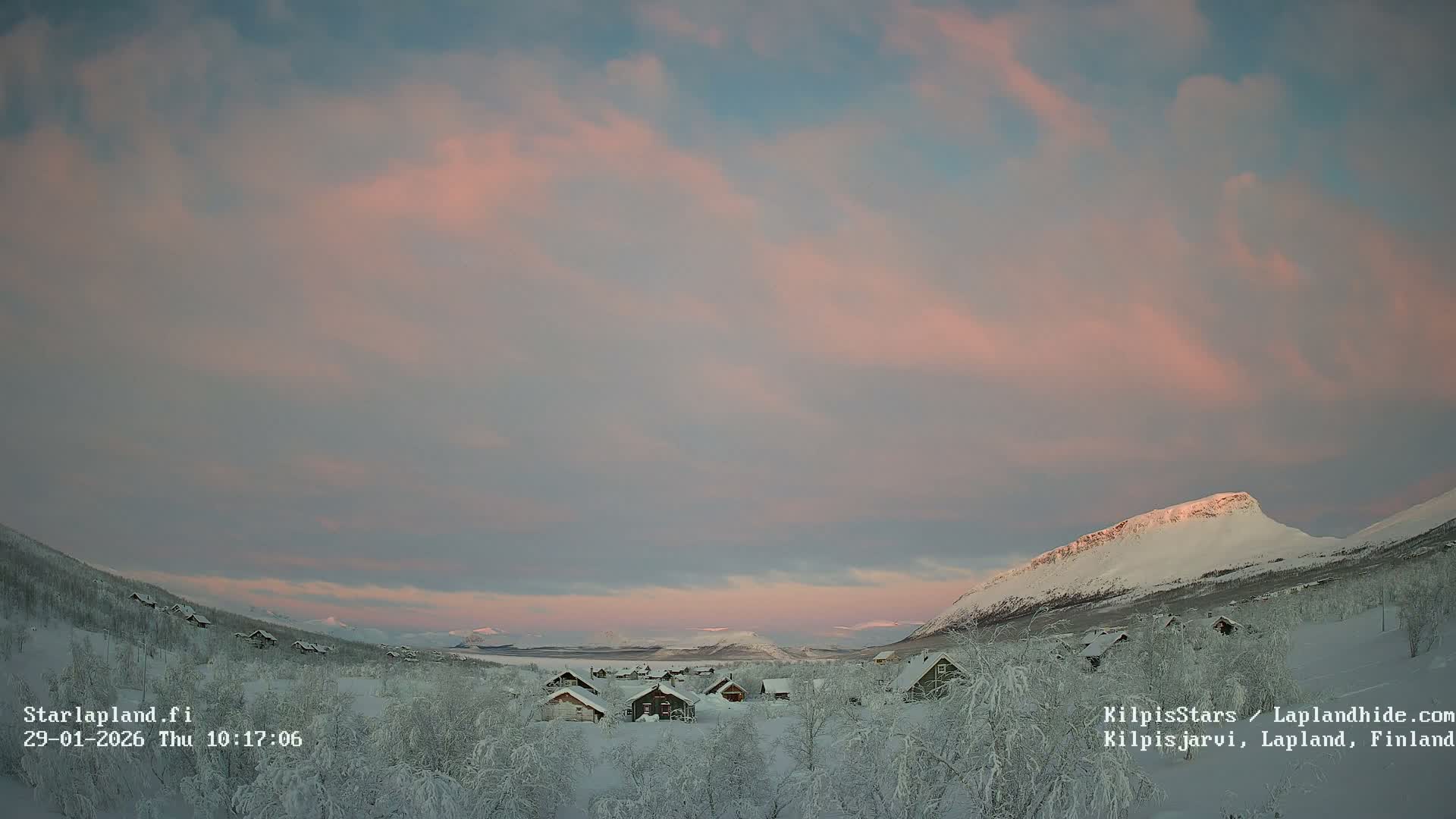 Kilpisjarvi Village , Northern Lights/Aurora Borealis Live Cam - Kilpisjärvi, Enontekiö, Lapland, Finland