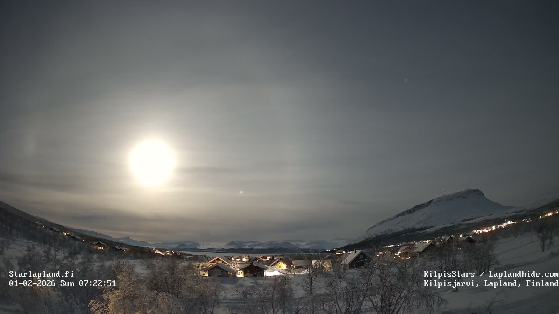 Kilpisjarvi Village , Northern Lights/Aurora Borealis Live Cam - Kilpisjärvi, Enontekiö, Lapland, Finland