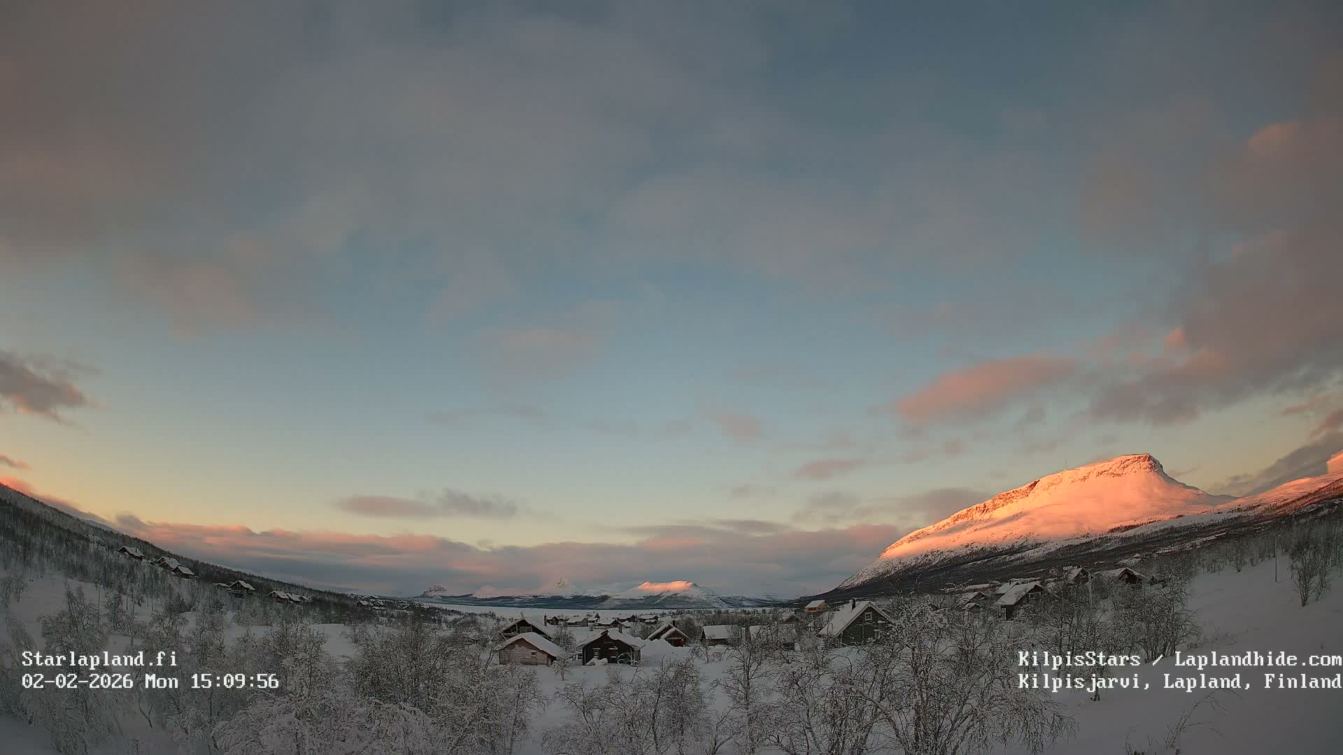 Kilpisjarvi Village , Northern Lights/Aurora Borealis Live Cam - Kilpisjärvi, Enontekiö, Lapland, Finland