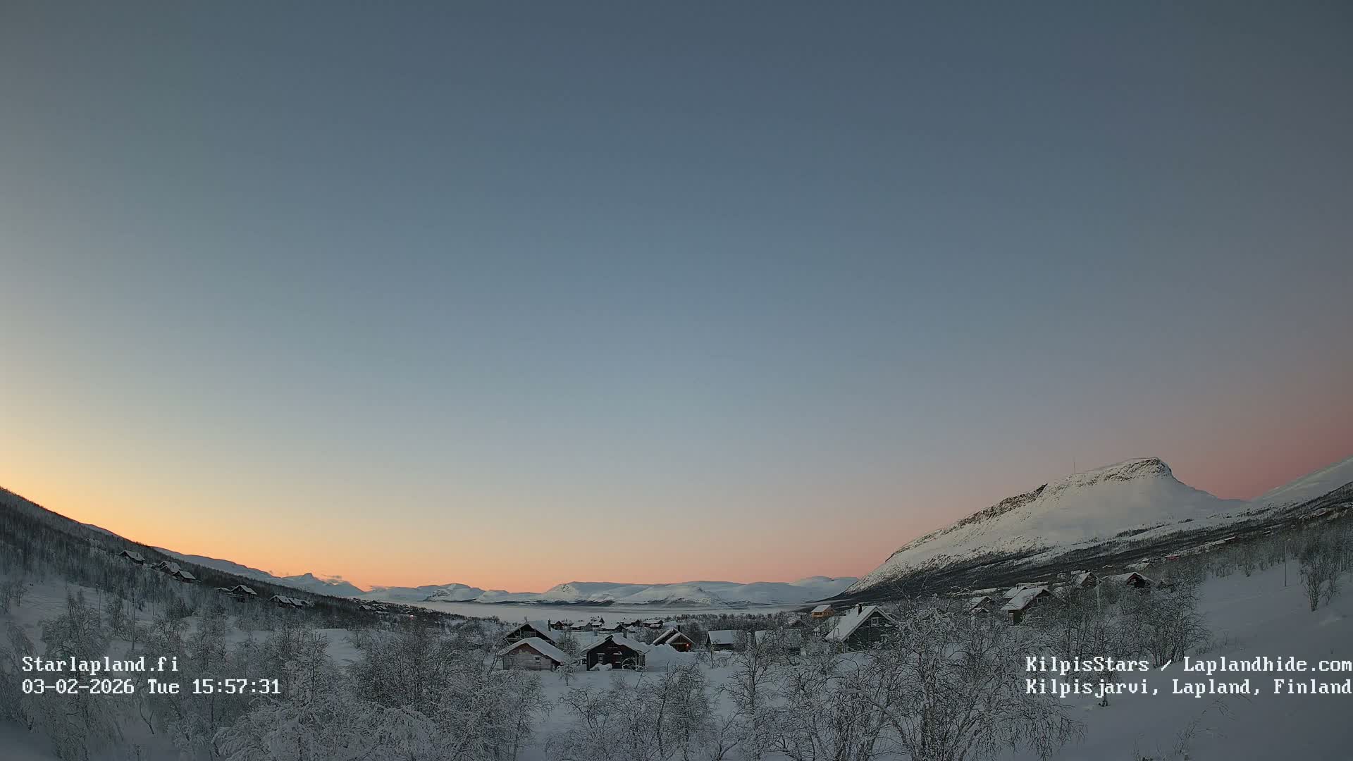 Kilpisjarvi Village , Northern Lights/Aurora Borealis Live Cam - Kilpisjärvi, Enontekiö, Lapland, Finland