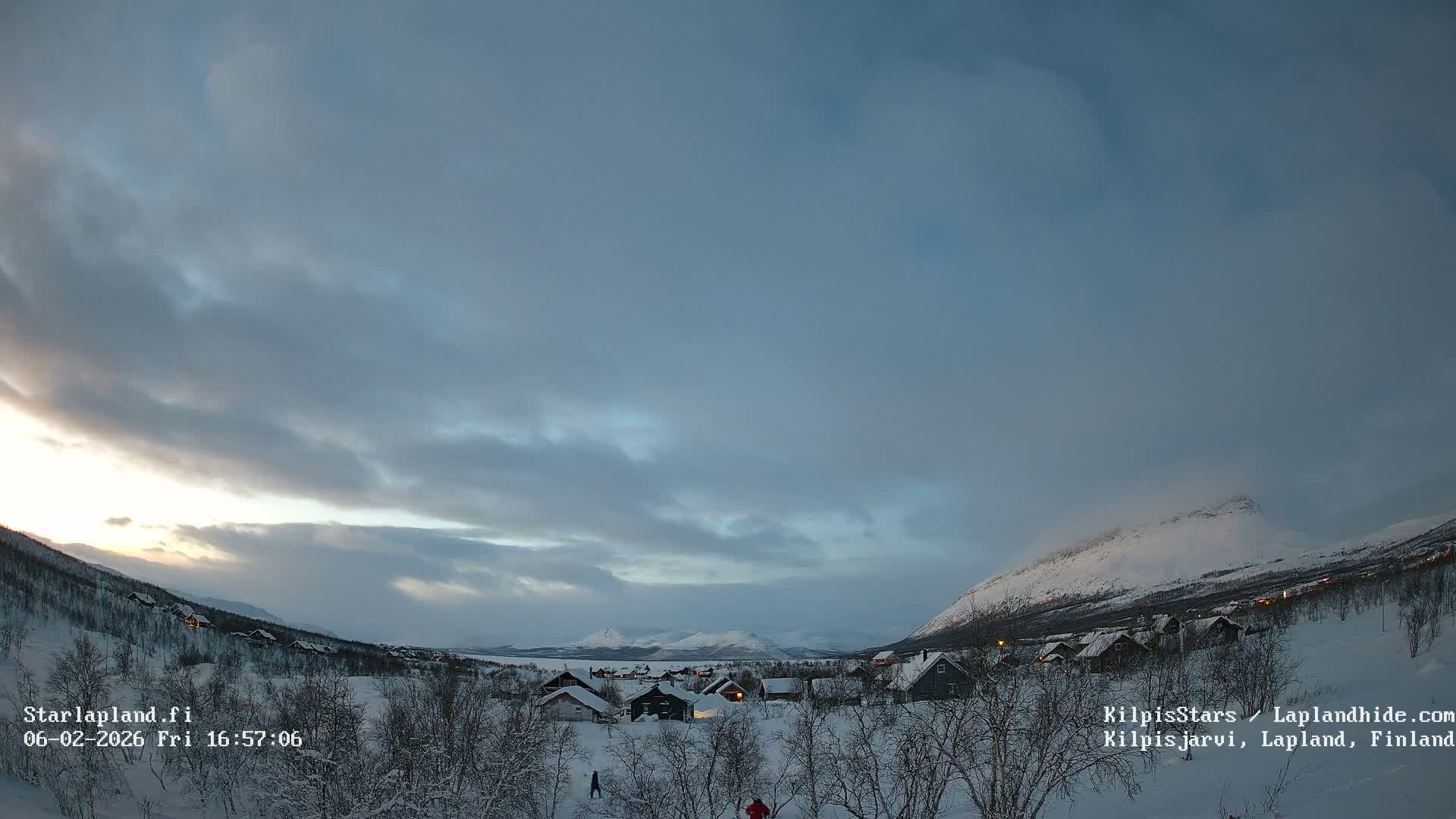 Kilpisjarvi Village , Northern Lights/Aurora Borealis Live Cam - Kilpisjärvi, Enontekiö, Lapland, Finland