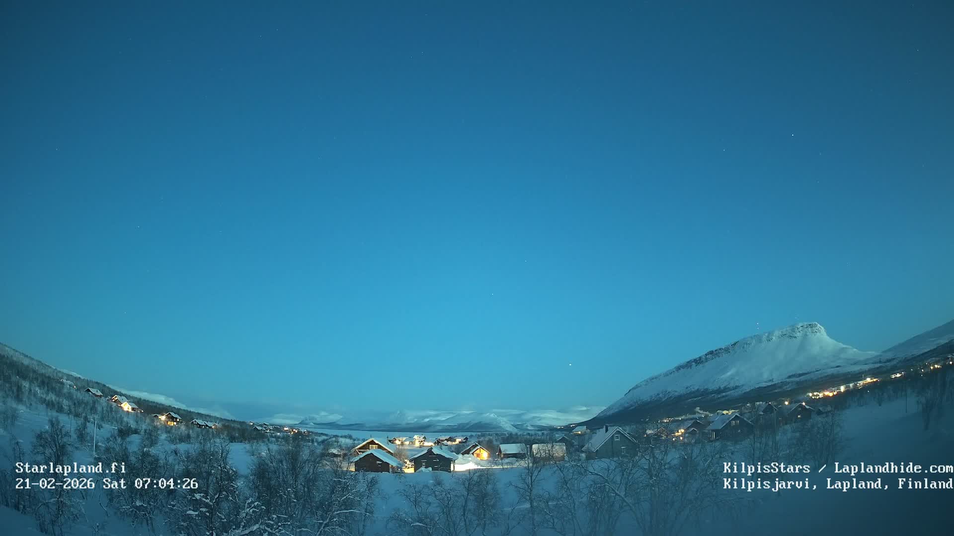 Kilpisjarvi Village , Northern Lights/Aurora Borealis Live Cam - Kilpisjärvi, Enontekiö, Lapland, Finland