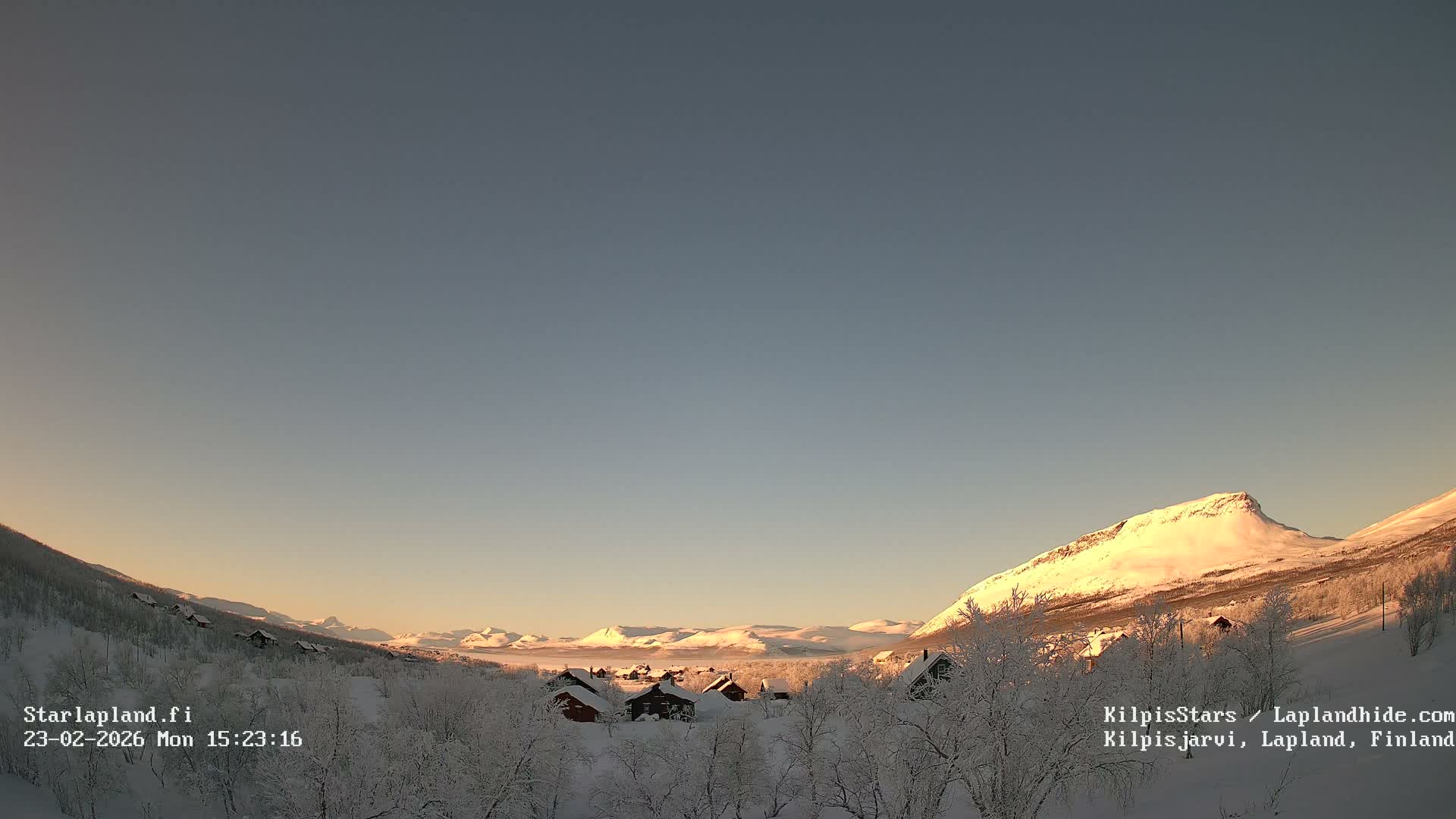 Kilpisjarvi Village , Northern Lights/Aurora Borealis Live Cam - Kilpisjärvi, Enontekiö, Lapland, Finland