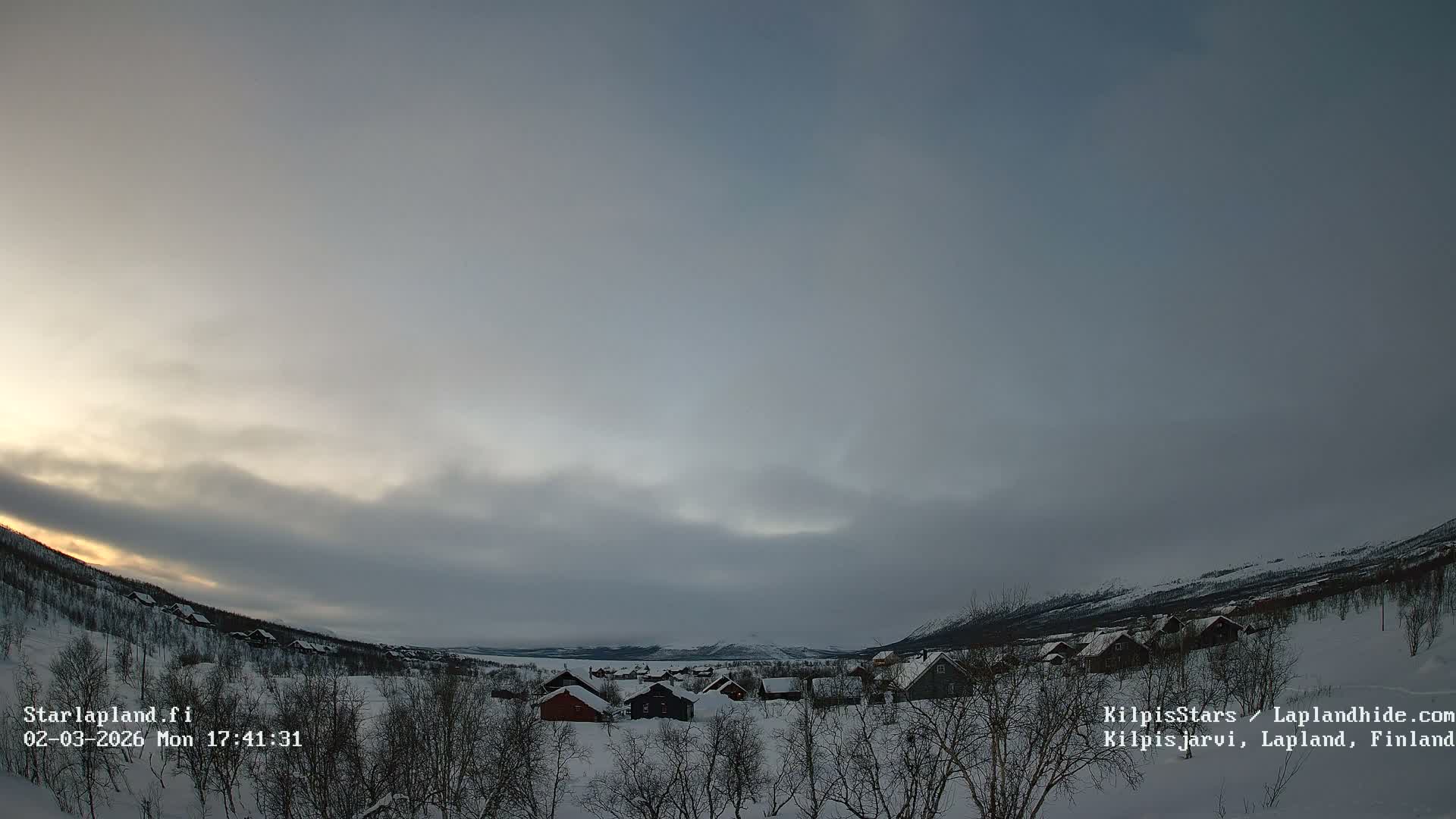 Kilpisjarvi Village , Northern Lights/Aurora Borealis Live Cam - Kilpisjärvi, Enontekiö, Lapland, Finland