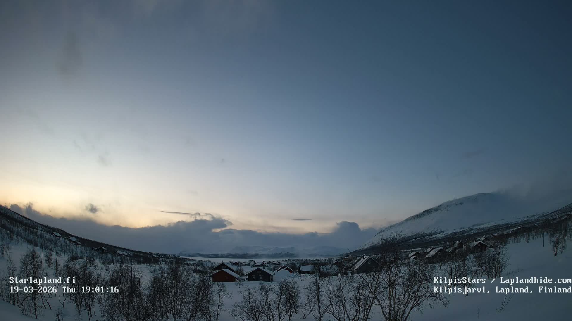 Kilpisjarvi Village , Northern Lights/Aurora Borealis Live Cam - Kilpisjärvi, Enontekiö, Lapland, Finland