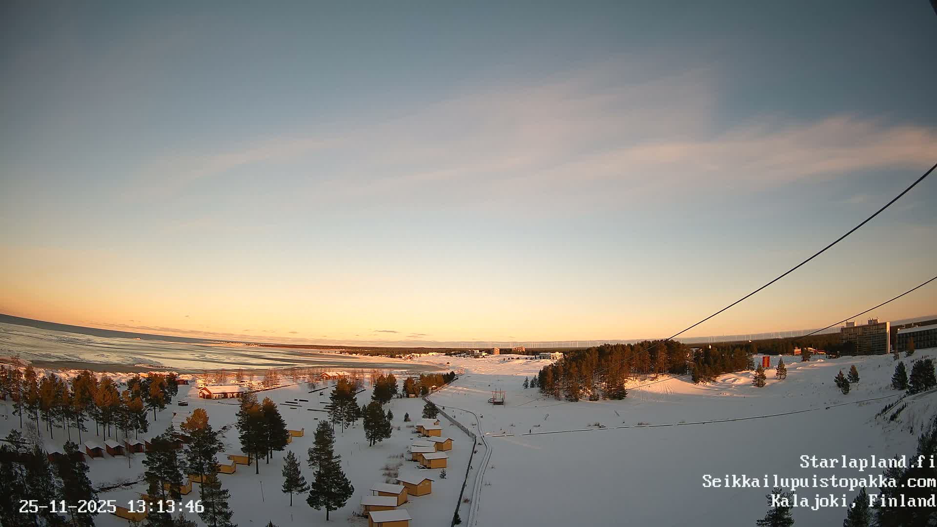 Adventure Park Pakka, Kalajoki, Aurora Boreails/Northern Lights  Live Cam - Kalajoki, Ylivieska, North Ostrobothnia, Finland