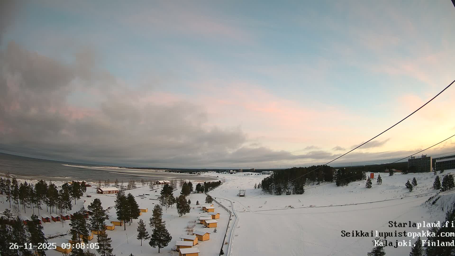 Adventure Park Pakka, Kalajoki, Aurora Boreails/Northern Lights  Live Cam - Kalajoki, Ylivieska, North Ostrobothnia, Finland