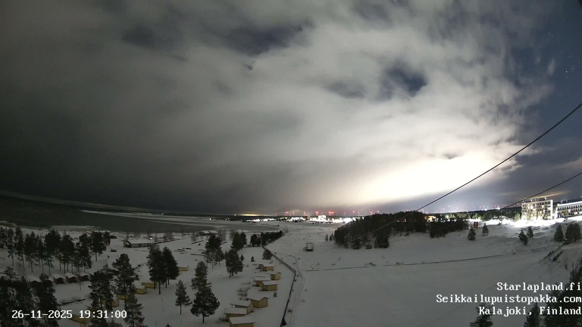 Adventure Park Pakka, Kalajoki, Aurora Boreails/Northern Lights  Live Cam - Kalajoki, Ylivieska, North Ostrobothnia, Finland