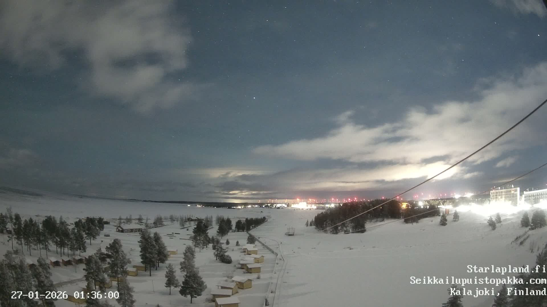 Adventure Park Pakka, Kalajoki, Aurora Boreails/Northern Lights  Live Cam - Kalajoki, Ylivieska, North Ostrobothnia, Finland
