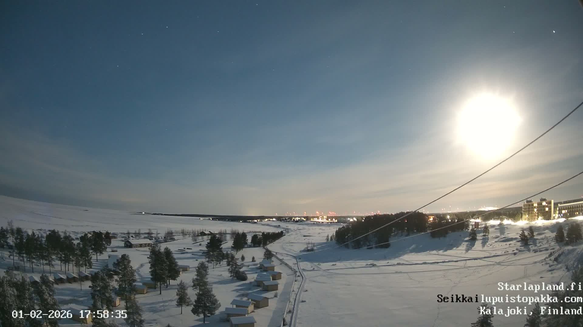 Adventure Park Pakka, Kalajoki, Aurora Boreails/Northern Lights  Live Cam - Kalajoki, Ylivieska, North Ostrobothnia, Finland