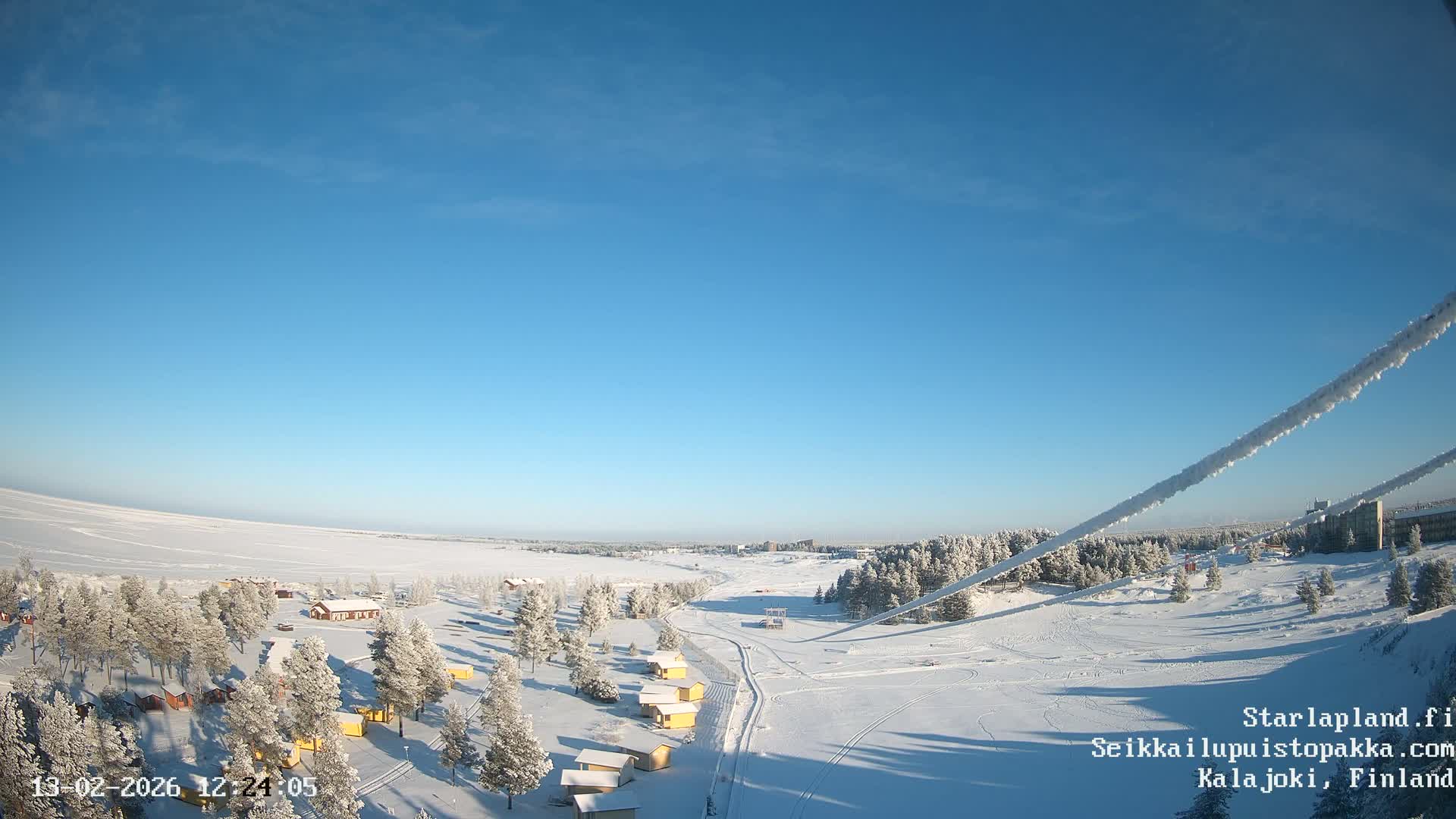 Adventure Park Pakka, Kalajoki, Aurora Boreails/Northern Lights  Live Cam - Kalajoki, Ylivieska, North Ostrobothnia, Finland