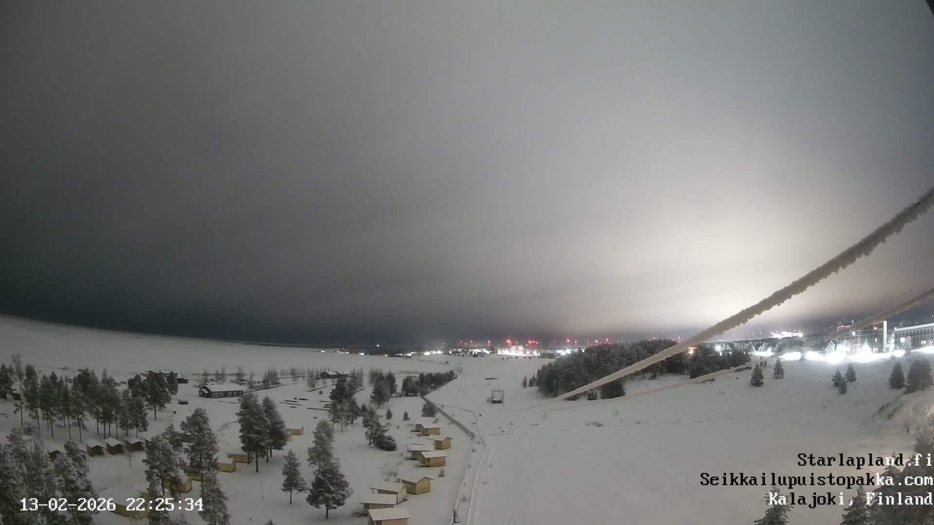 Adventure Park Pakka, Kalajoki, Aurora Boreails/Northern Lights  Live Cam - Kalajoki, Ylivieska, North Ostrobothnia, Finland