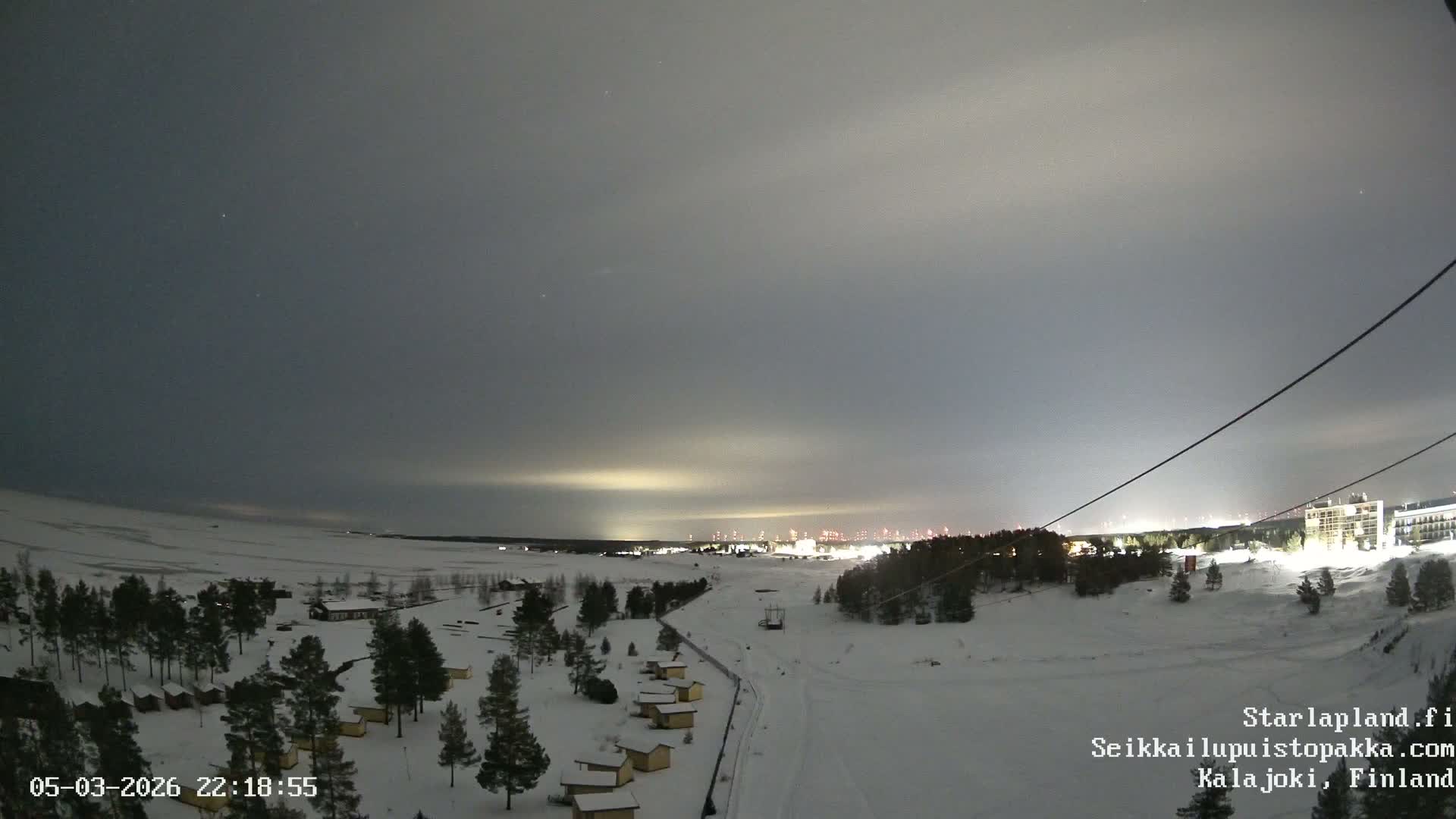 Adventure Park Pakka, Kalajoki, Aurora Boreails/Northern Lights  Live Cam - Kalajoki, Ylivieska, North Ostrobothnia, Finland