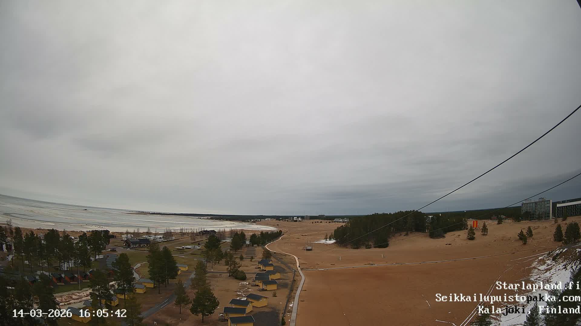 Adventure Park Pakka, Kalajoki, Aurora Boreails/Northern Lights  Live Cam - Kalajoki, Ylivieska, North Ostrobothnia, Finland