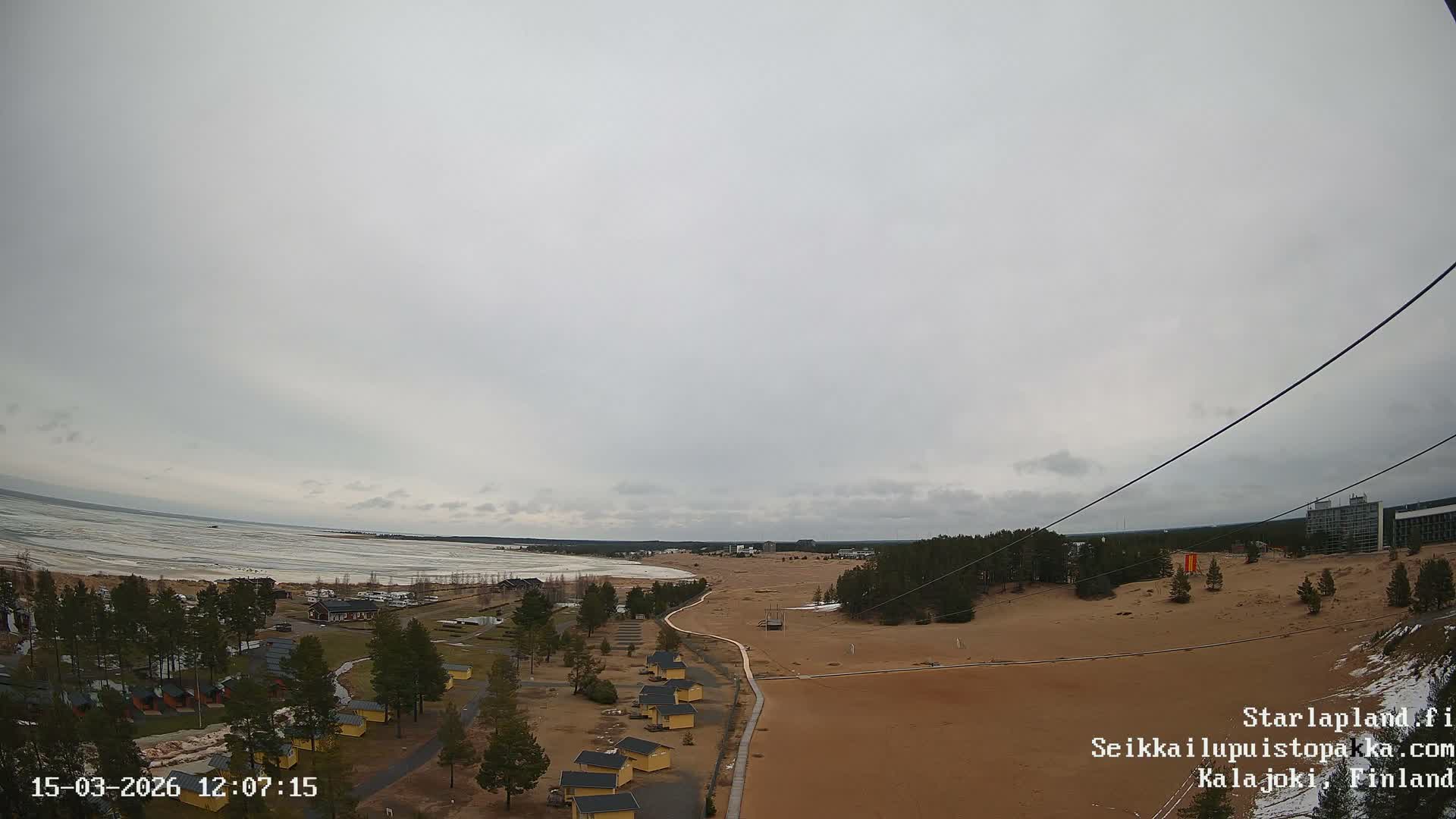 Adventure Park Pakka, Kalajoki, Aurora Boreails/Northern Lights  Live Cam - Kalajoki, Ylivieska, North Ostrobothnia, Finland