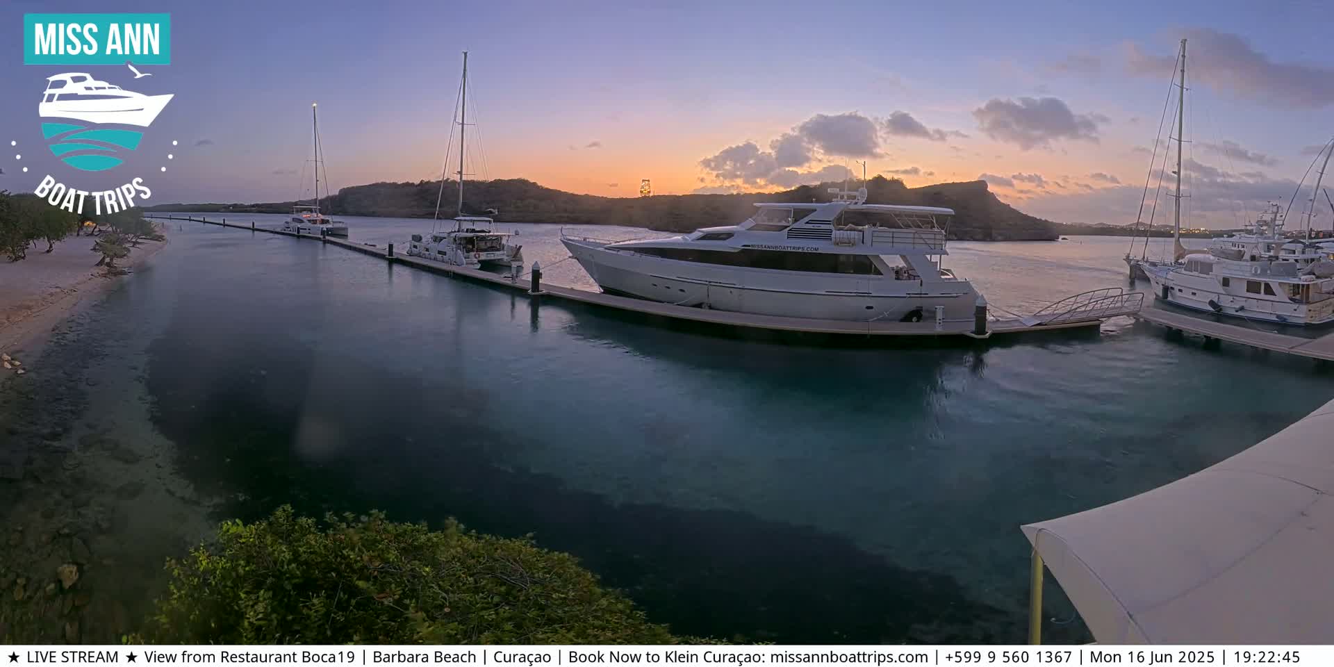Carribean, Curacao, Santa Barbara Beach Boat Trips Live Cam - Curacao, Curaçao, Netherland