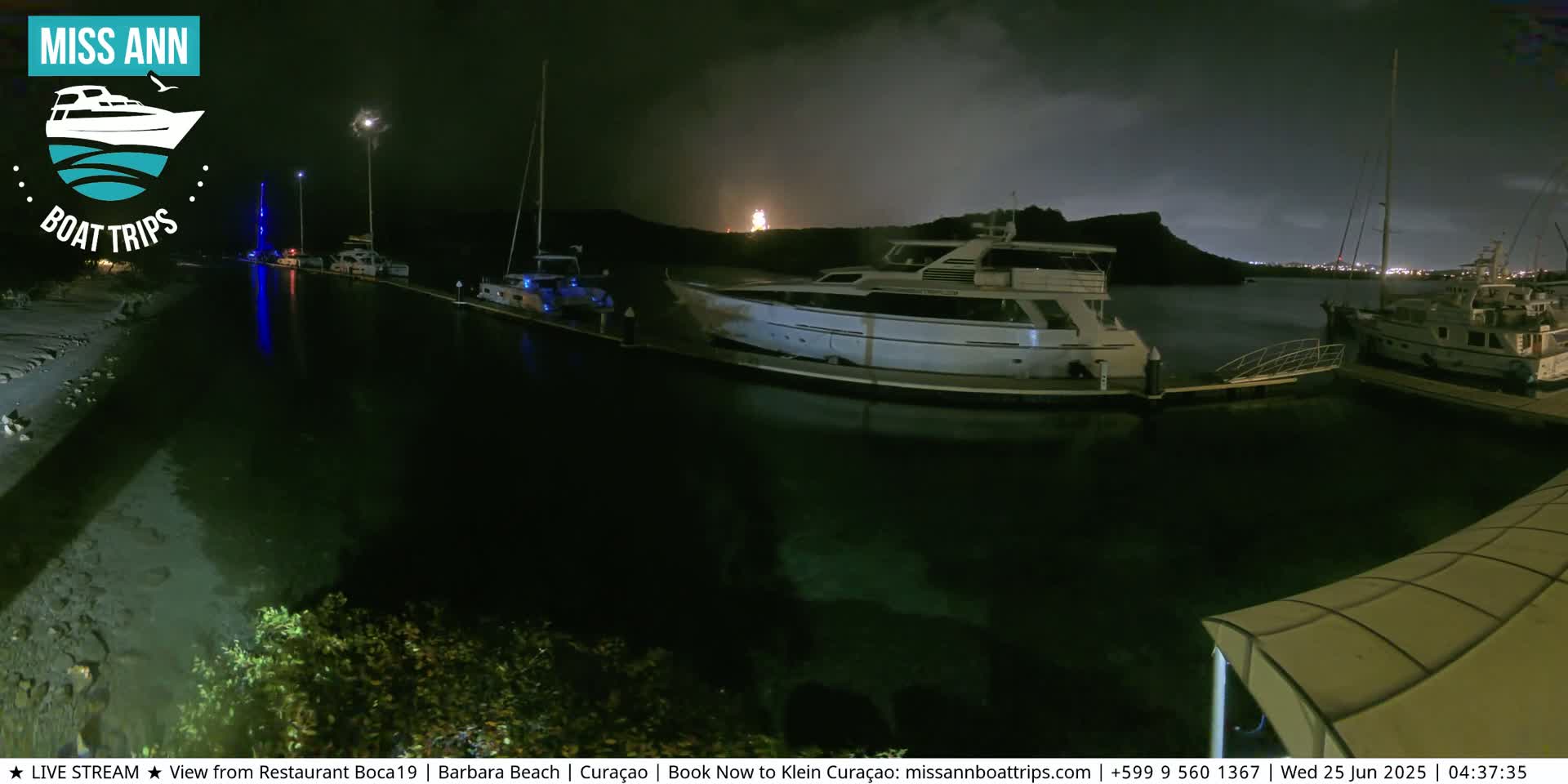 Carribean, Curacao, Santa Barbara Beach Boat Trips Live Cam - Curacao, Curaçao, Netherland
