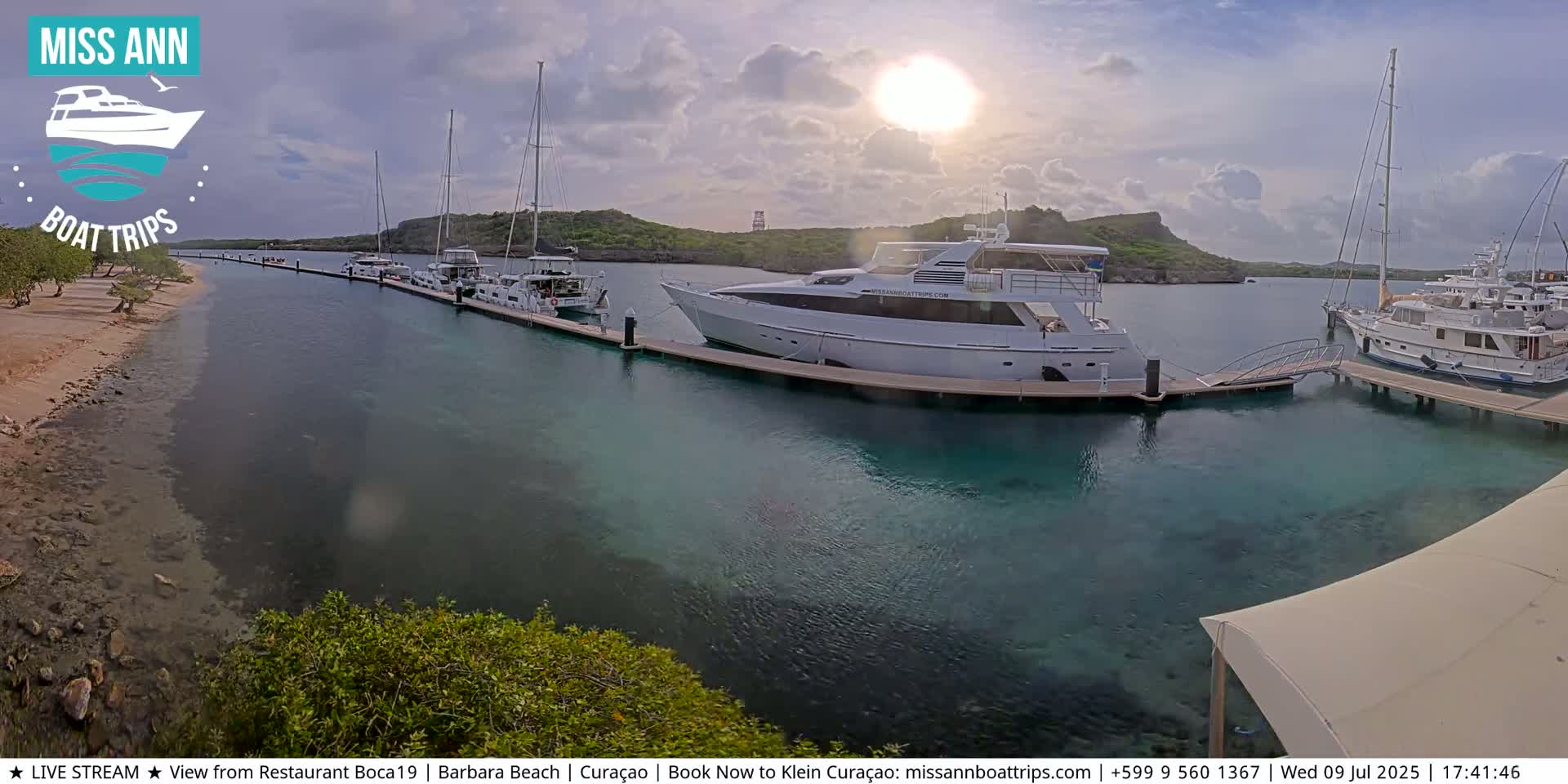Carribean, Curacao, Santa Barbara Beach Boat Trips Live Cam - Curacao, Curaçao, Netherland