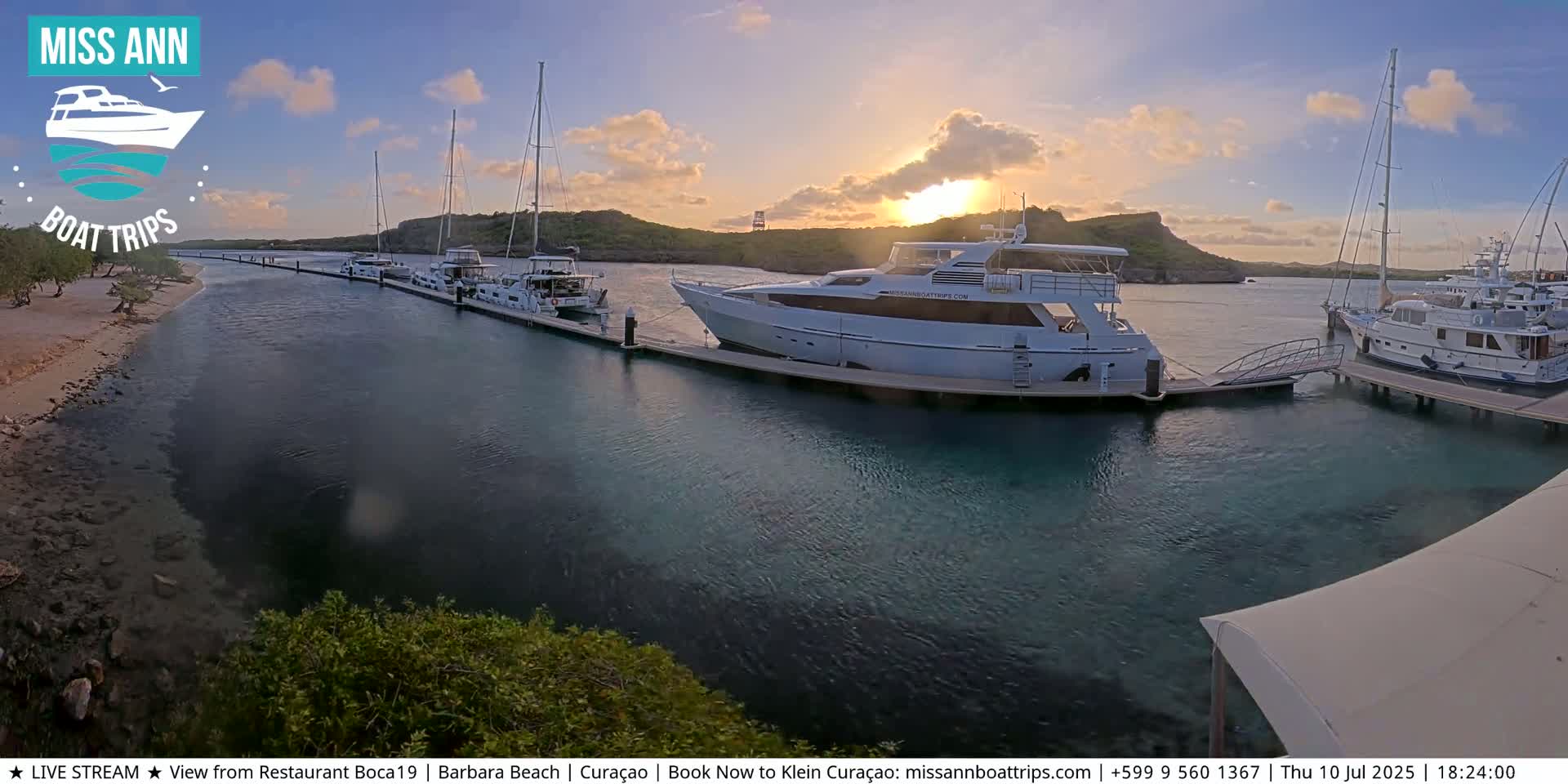 Carribean, Curacao, Santa Barbara Beach Boat Trips Live Cam - Curacao, Curaçao, Netherland