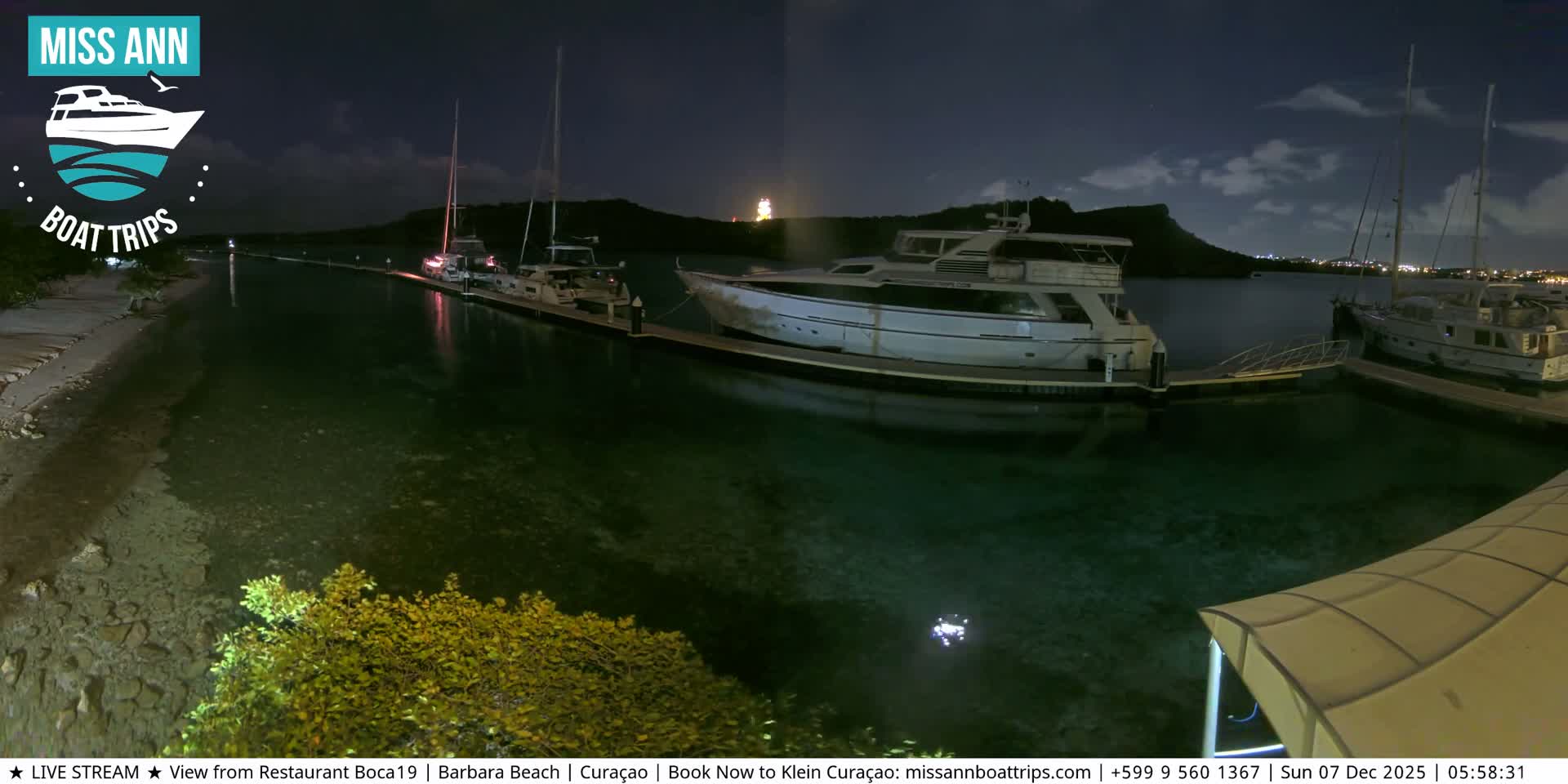 Carribean, Curacao, Santa Barbara Beach Boat Trips Live Cam - Curacao, Curaçao, Netherland