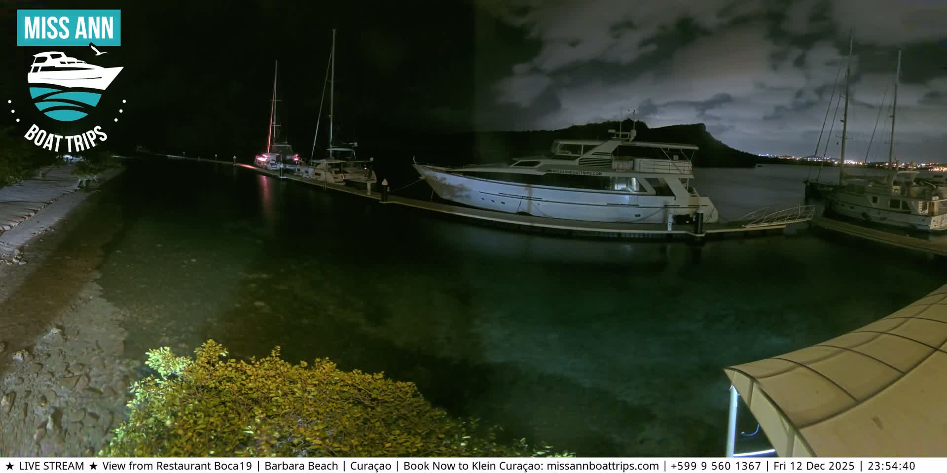 Carribean, Curacao, Santa Barbara Beach Boat Trips Live Cam - Curacao, Curaçao, Netherland