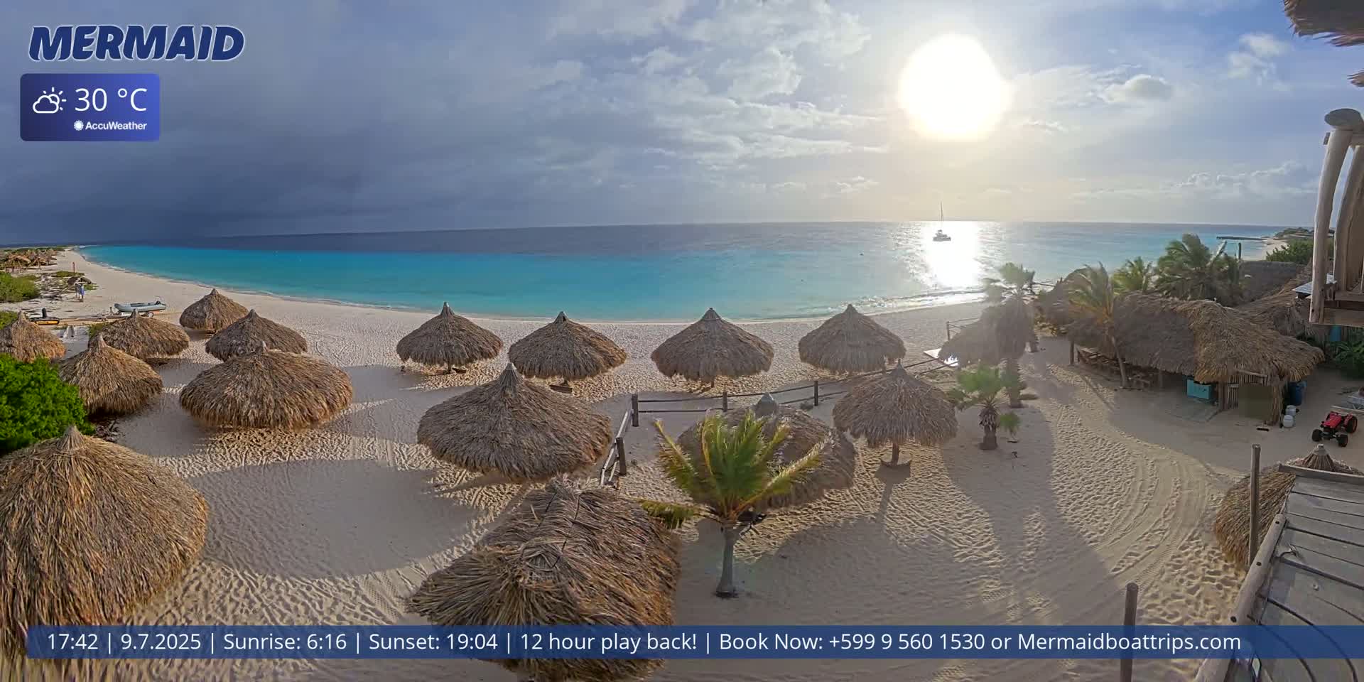 Carribean, Klein Curaçao Beach Mermaid Boat Trips Live Cam - Klein Island, Curacao, Netherland