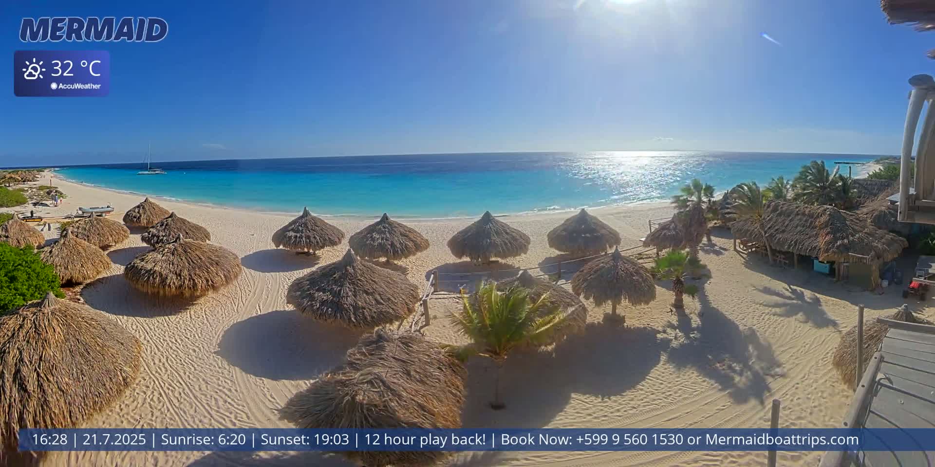 Carribean, Klein Curaçao Beach Mermaid Boat Trips Live Cam - Klein Island, Curacao, Netherland