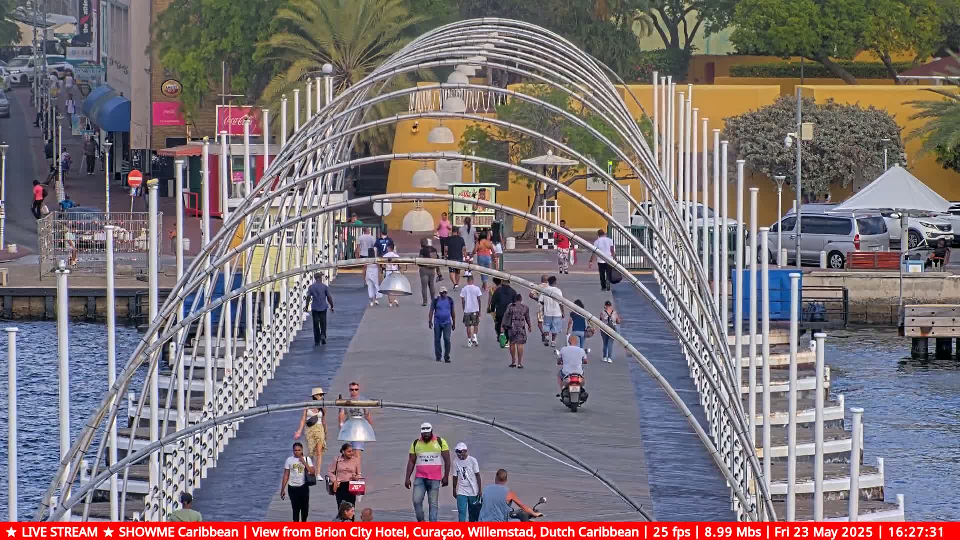 Willemstad City & The  Old Swinging  Bridge/ Queen Emma Bridge Live Cam -  Willemstad, Curacao, Netherland