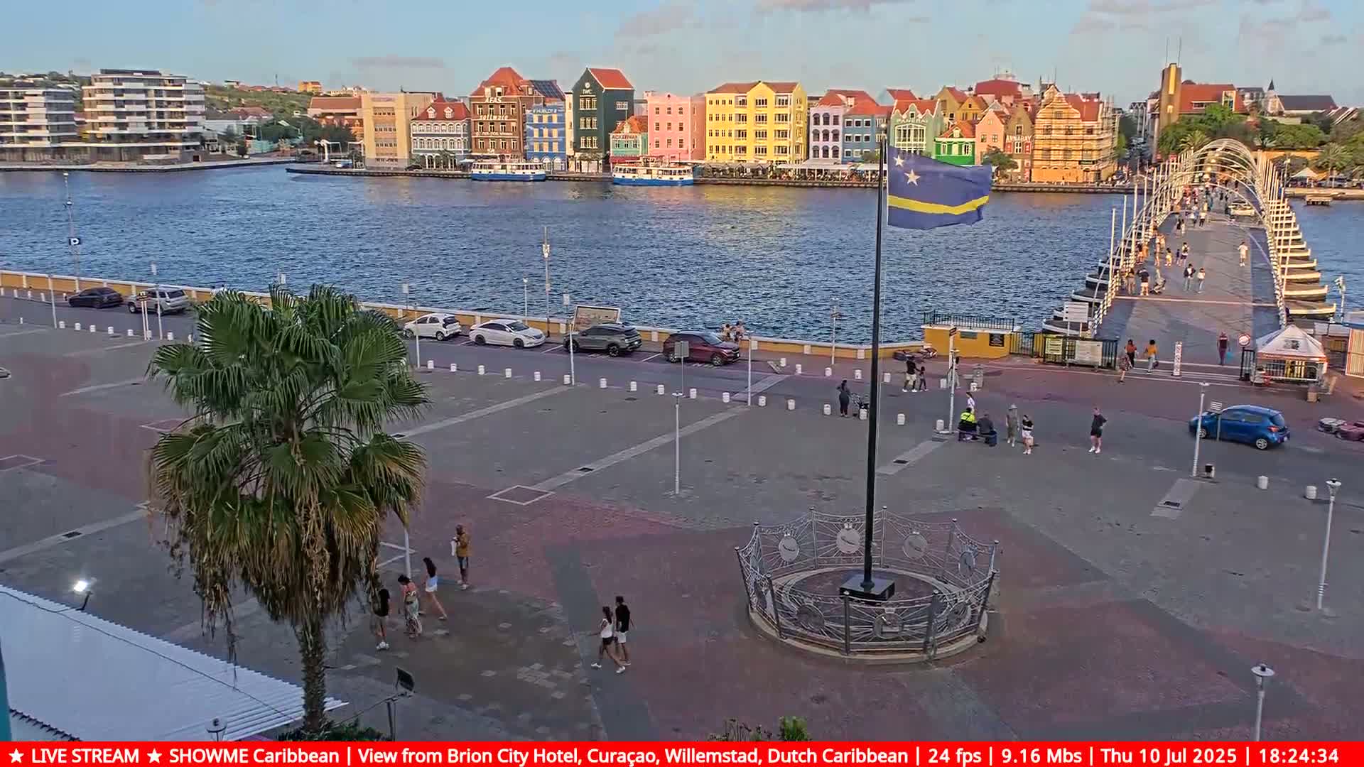 Willemstad City & The  Old Swinging  Bridge/ Queen Emma Bridge Live Cam -  Willemstad, Curacao, Netherland