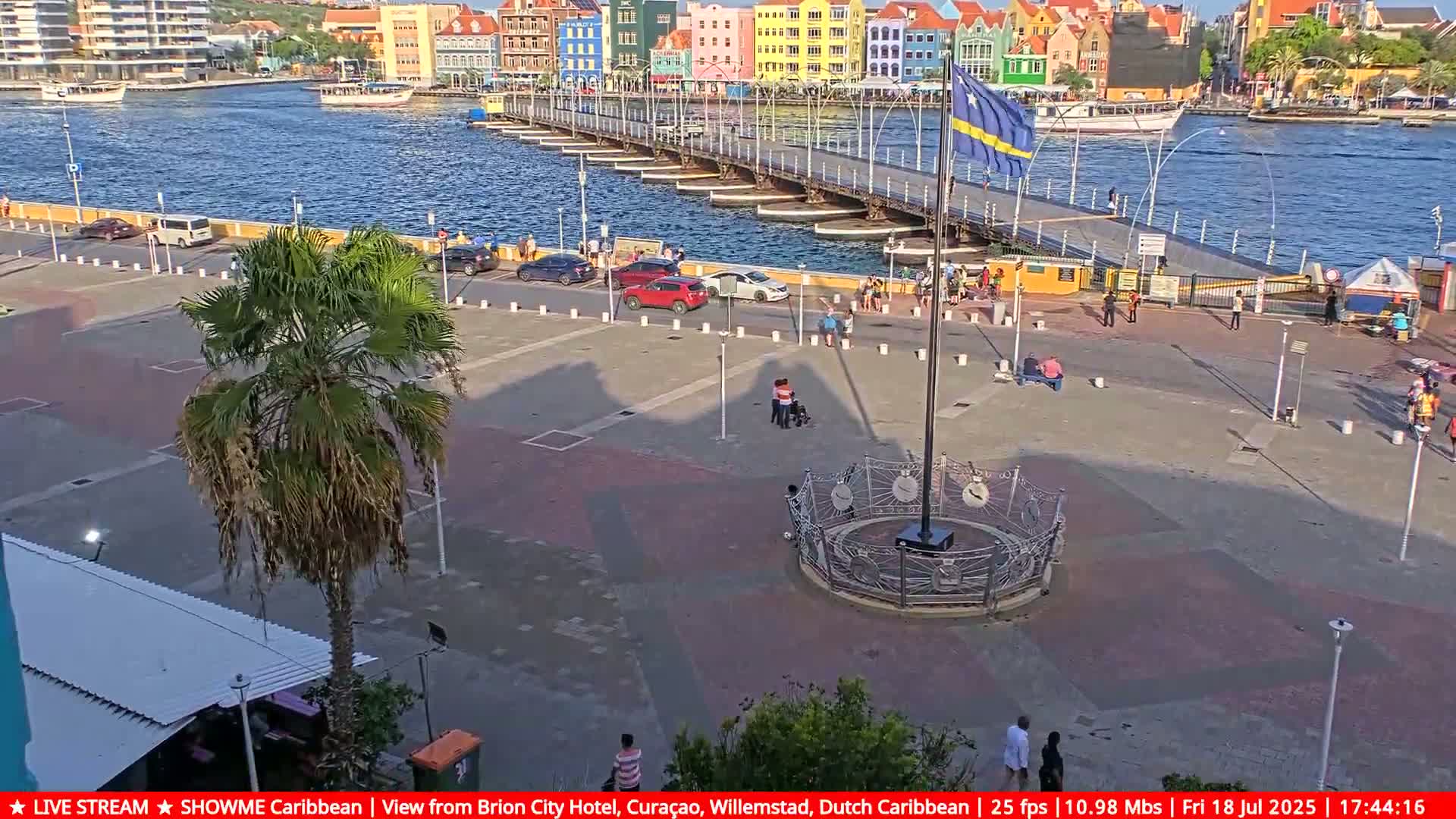 Willemstad City & The  Old Swinging  Bridge/ Queen Emma Bridge Live Cam -  Willemstad, Curacao, Netherland