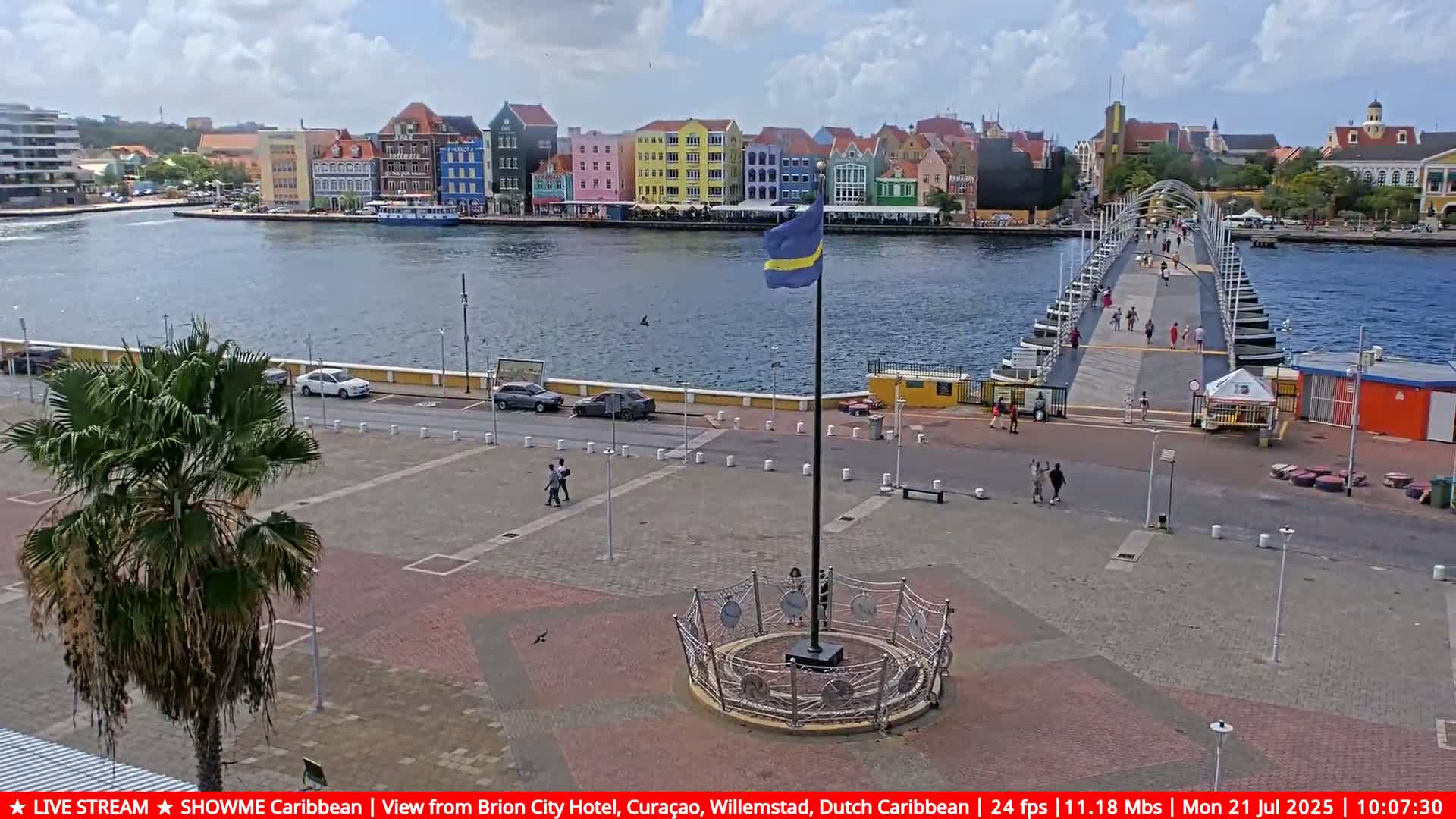 Willemstad City & The  Old Swinging  Bridge/ Queen Emma Bridge Live Cam -  Willemstad, Curacao, Netherland