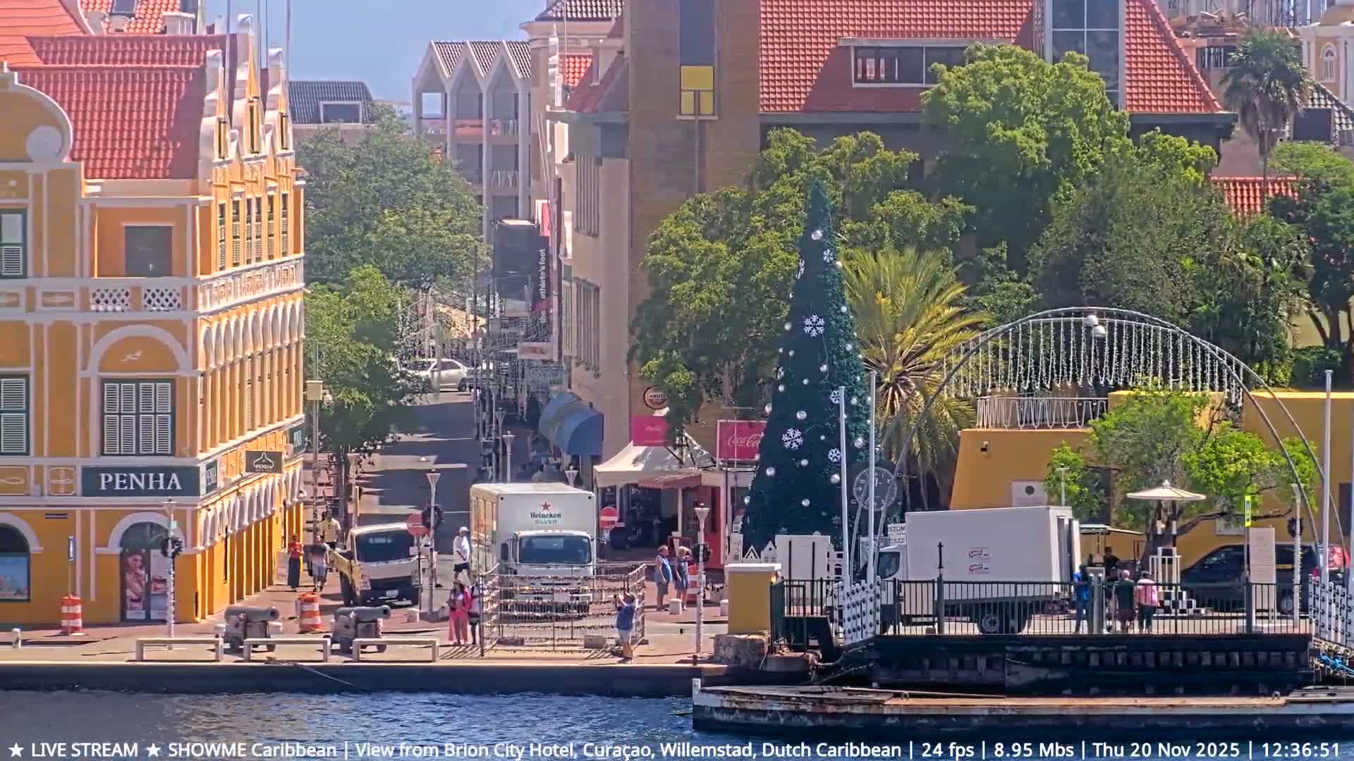 Willemstad City & The  Old Swinging  Bridge/ Queen Emma Bridge Live Cam -  Willemstad, Curacao, Netherland