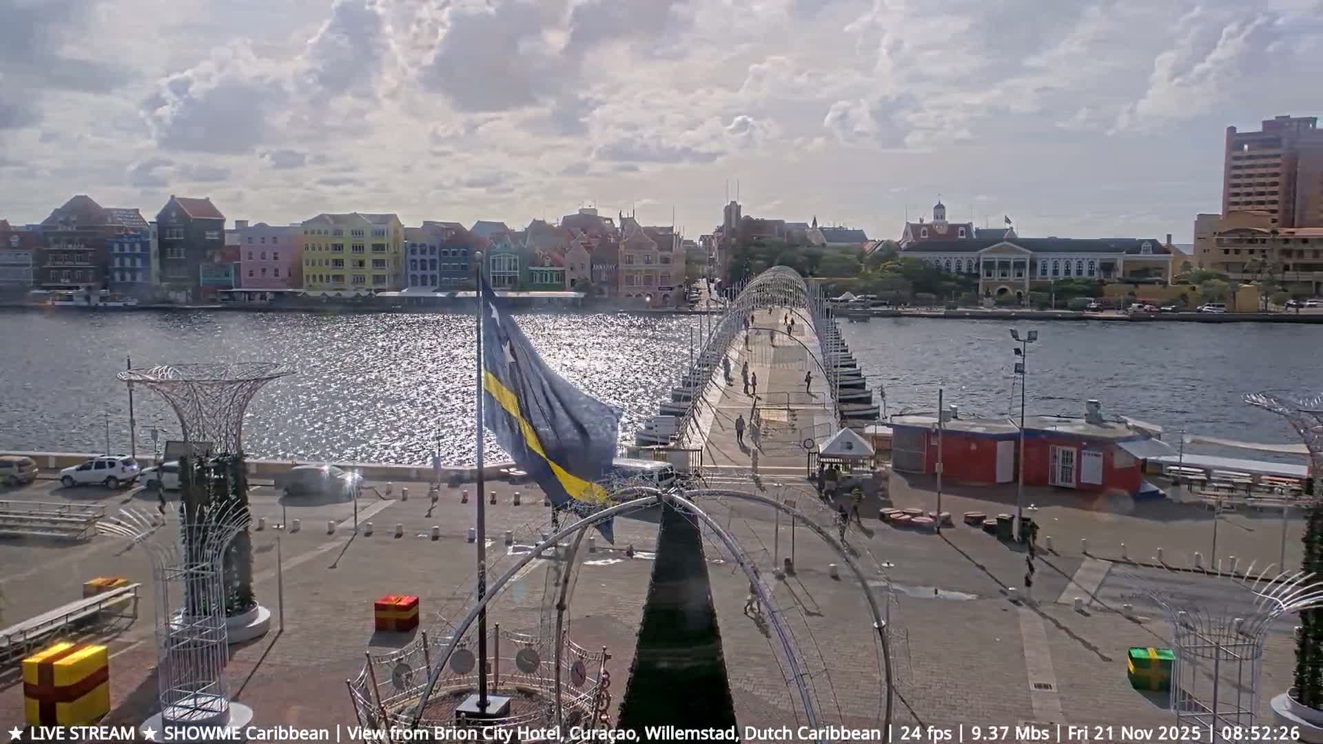 Willemstad City & The  Old Swinging  Bridge/ Queen Emma Bridge Live Cam -  Willemstad, Curacao, Netherland